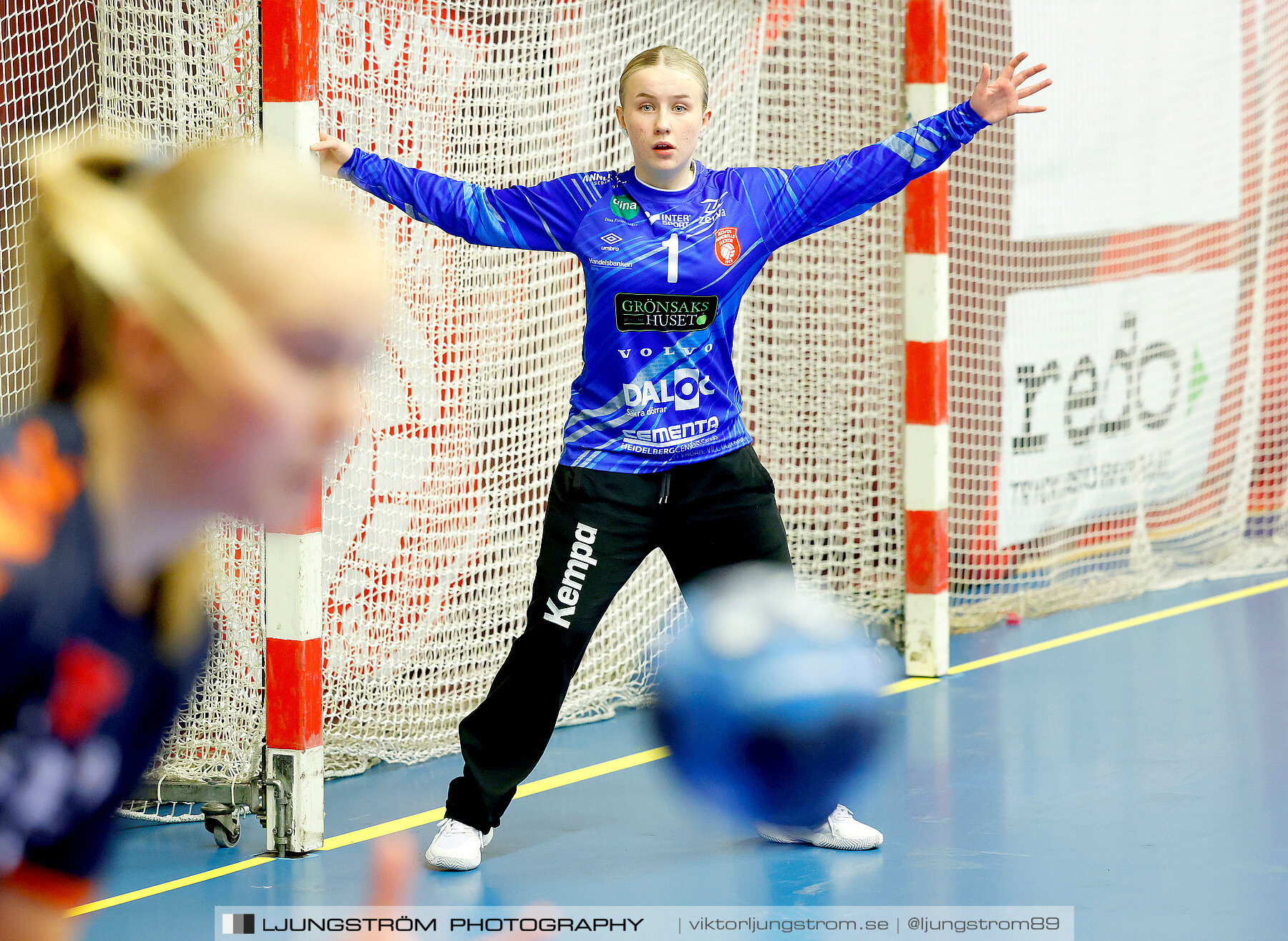 USM F14 Steg 3A Skövde HF Vit-Kristianstad HK 17-18,dam,Skövde Idrottshall,Skövde,Sverige,Ungdoms-SM,Handboll,2024,329547