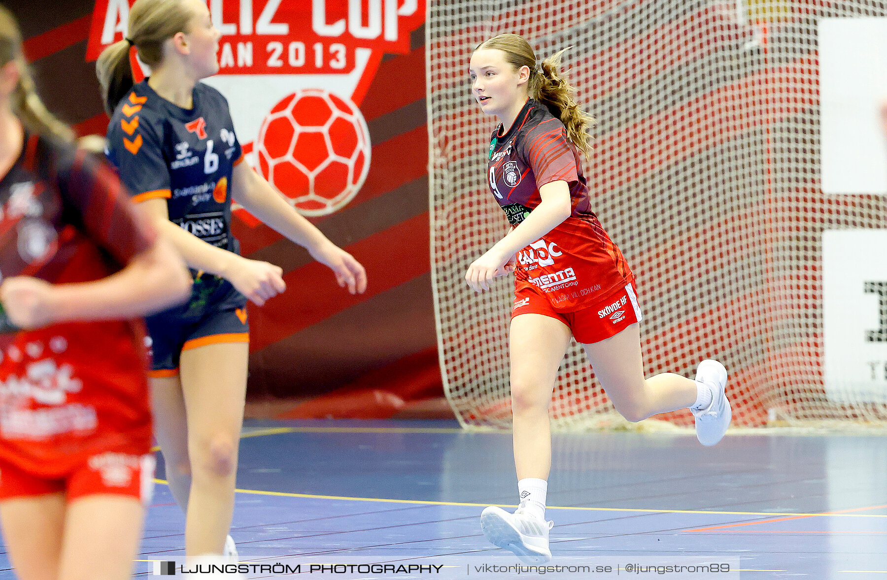 USM F14 Steg 3A Skövde HF Vit-Kristianstad HK 17-18,dam,Skövde Idrottshall,Skövde,Sverige,Ungdoms-SM,Handboll,2024,329556