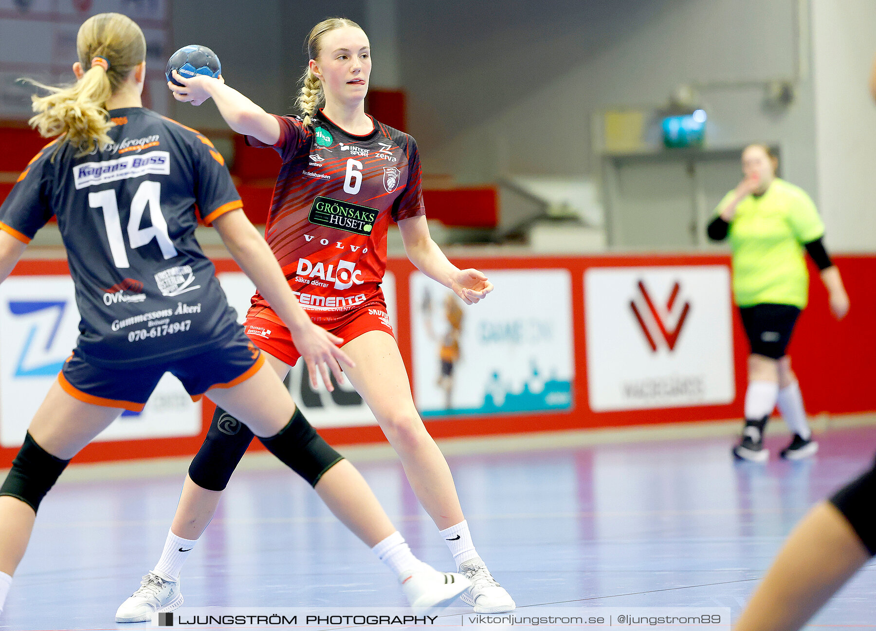 USM F14 Steg 3A Skövde HF Vit-Kristianstad HK 17-18,dam,Skövde Idrottshall,Skövde,Sverige,Ungdoms-SM,Handboll,2024,329579