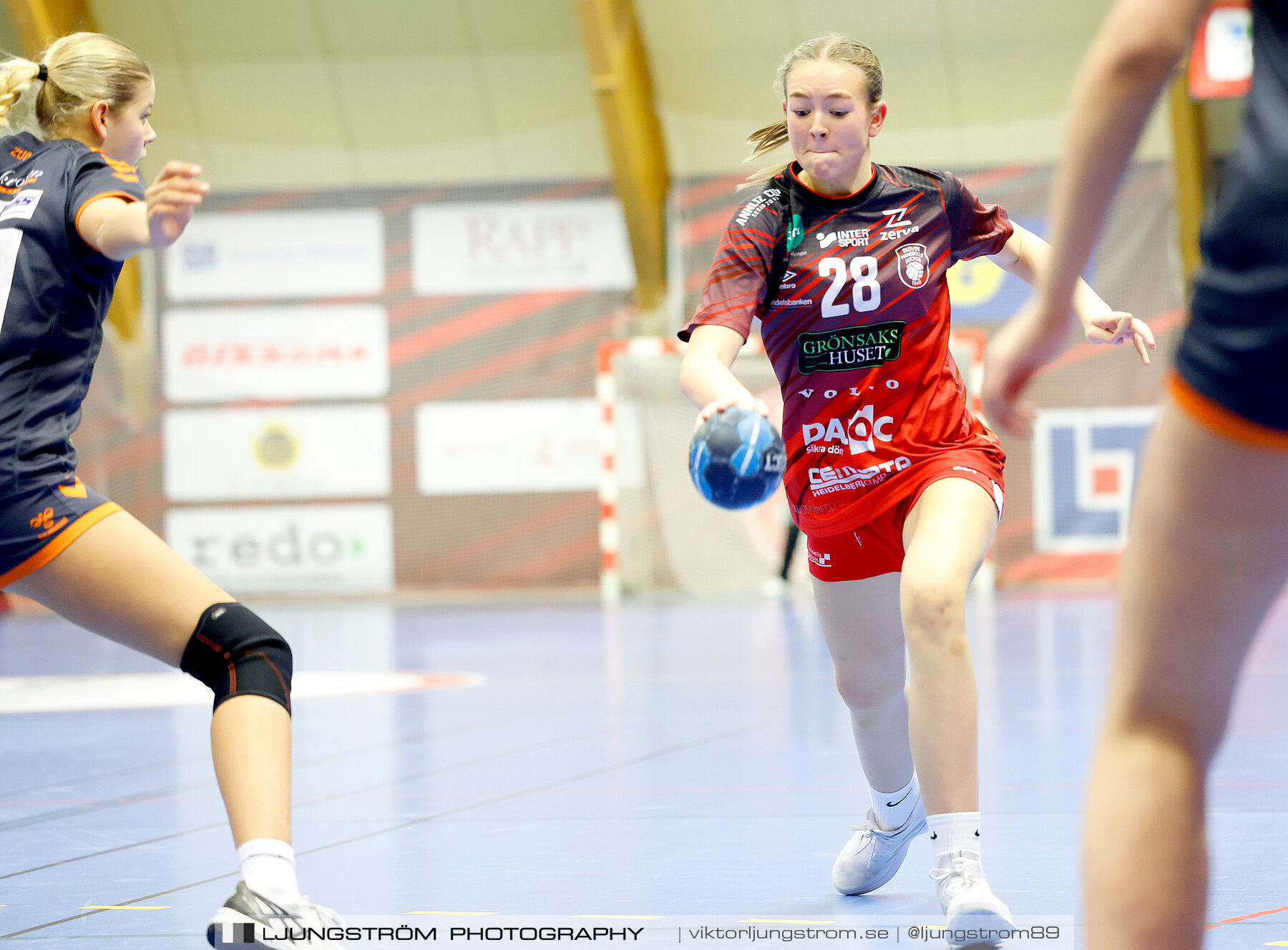 USM F14 Steg 3A Skövde HF Vit-Kristianstad HK 17-18,dam,Skövde Idrottshall,Skövde,Sverige,Ungdoms-SM,Handboll,2024,329606