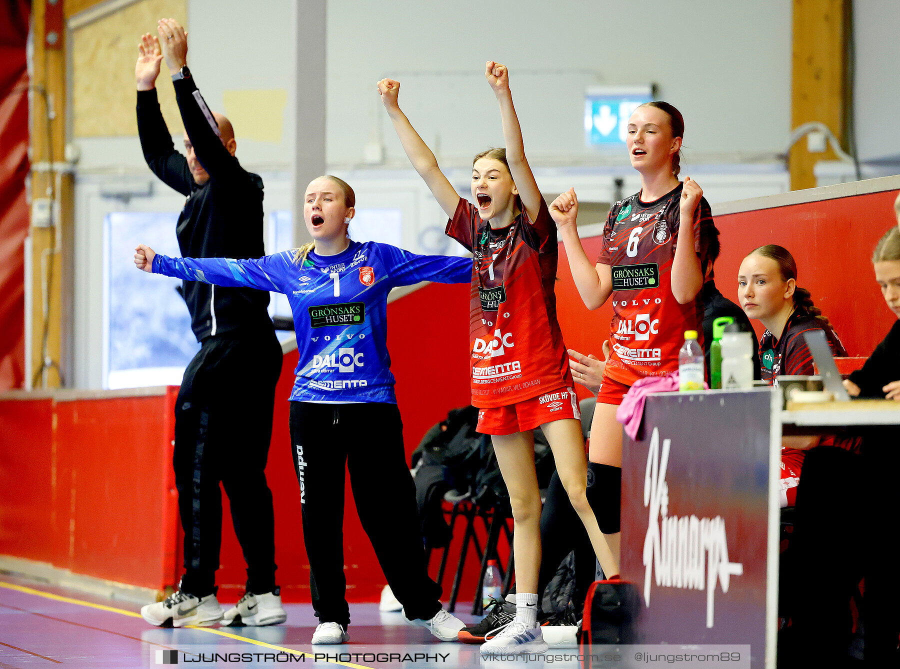 USM F14 Steg 3A Skövde HF Vit-Kristianstad HK 17-18,dam,Skövde Idrottshall,Skövde,Sverige,Ungdoms-SM,Handboll,2024,329614