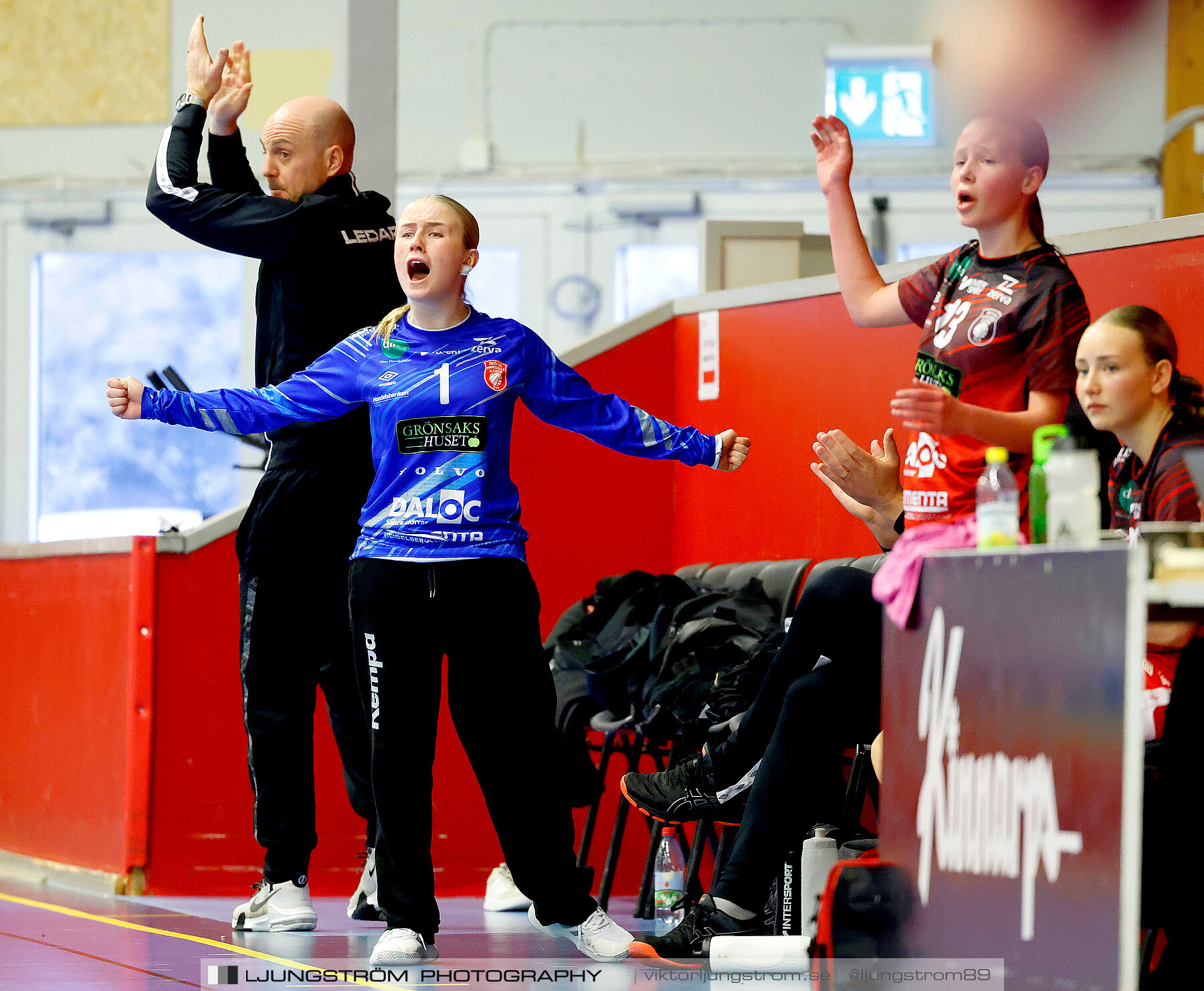 USM F14 Steg 3A Skövde HF Vit-Kristianstad HK 17-18,dam,Skövde Idrottshall,Skövde,Sverige,Ungdoms-SM,Handboll,2024,329627