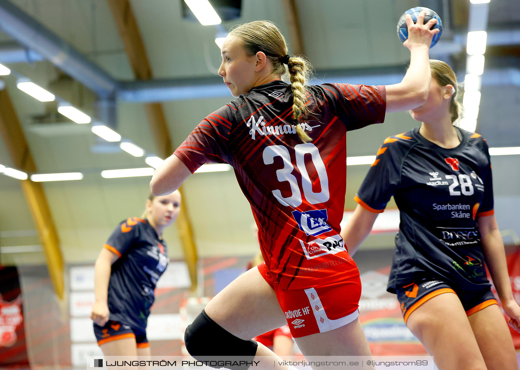 USM F14 Steg 3A Skövde HF Vit-Kristianstad HK 17-18,dam,Skövde Idrottshall,Skövde,Sverige,Ungdoms-SM,Handboll,2024,329681