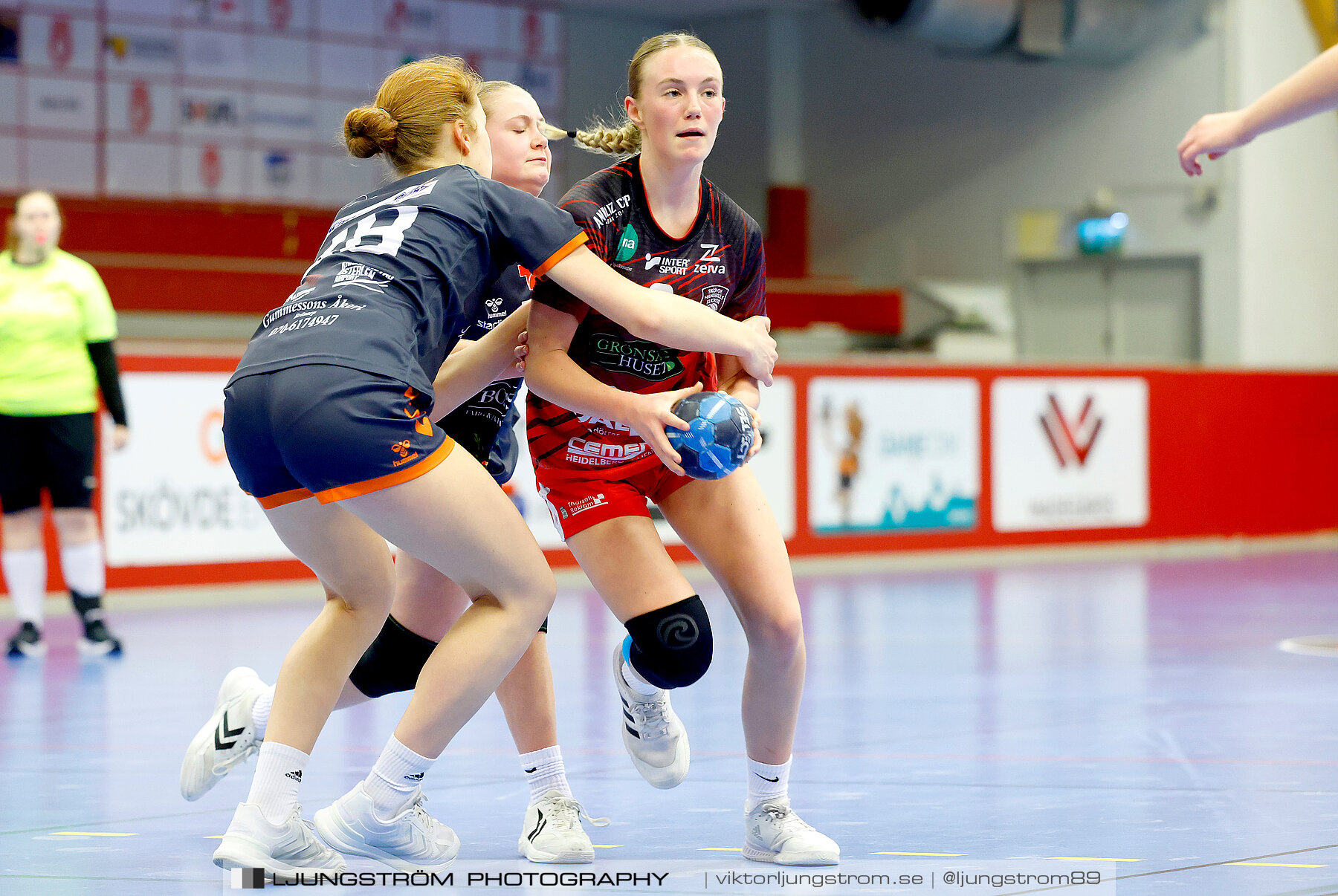 USM F14 Steg 3A Skövde HF Vit-Kristianstad HK 17-18,dam,Skövde Idrottshall,Skövde,Sverige,Ungdoms-SM,Handboll,2024,329694