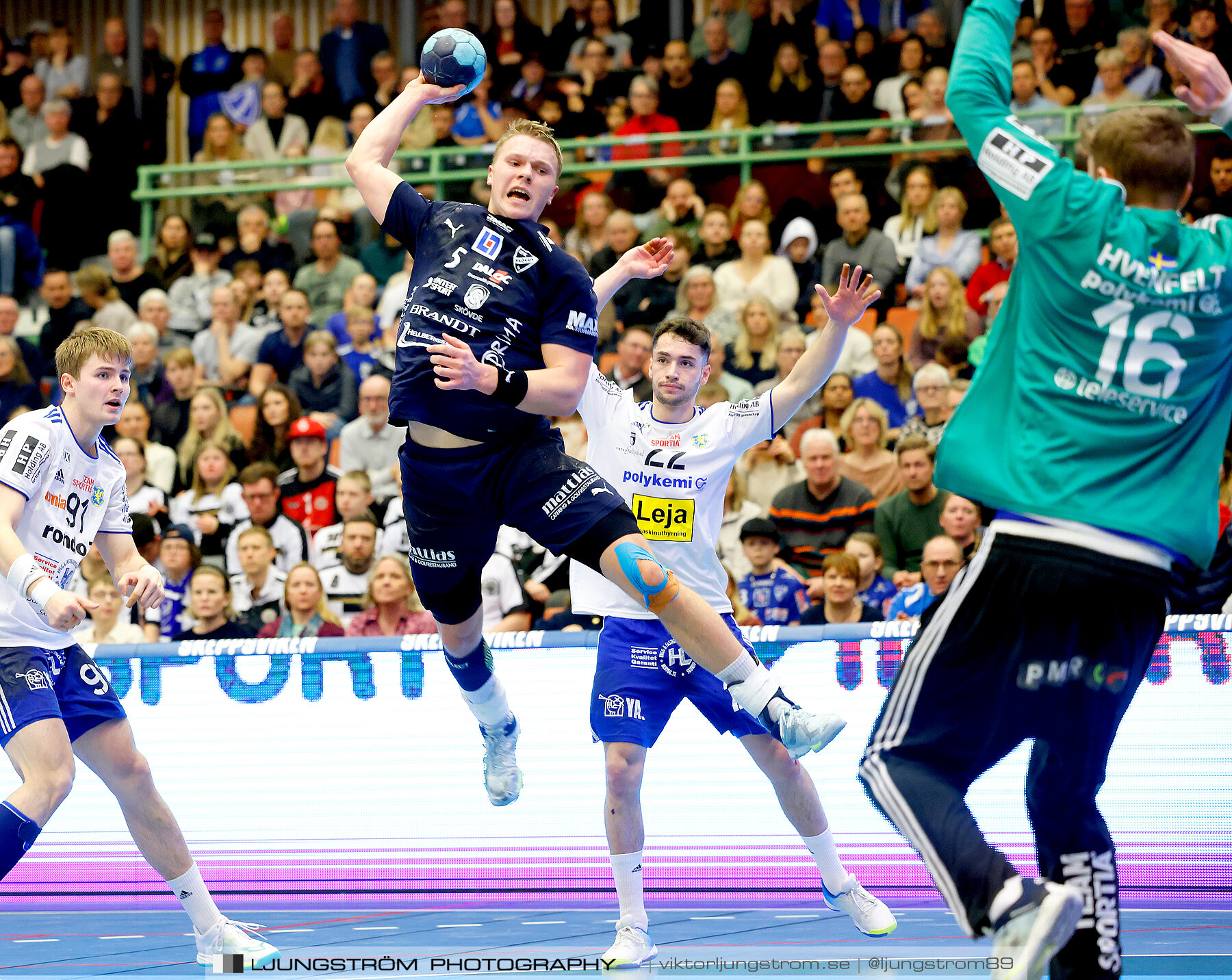 IFK Skövde HK-Ystads IF HF 29-31,herr,Arena Skövde,Skövde,Sverige,Handboll,,2024,330190