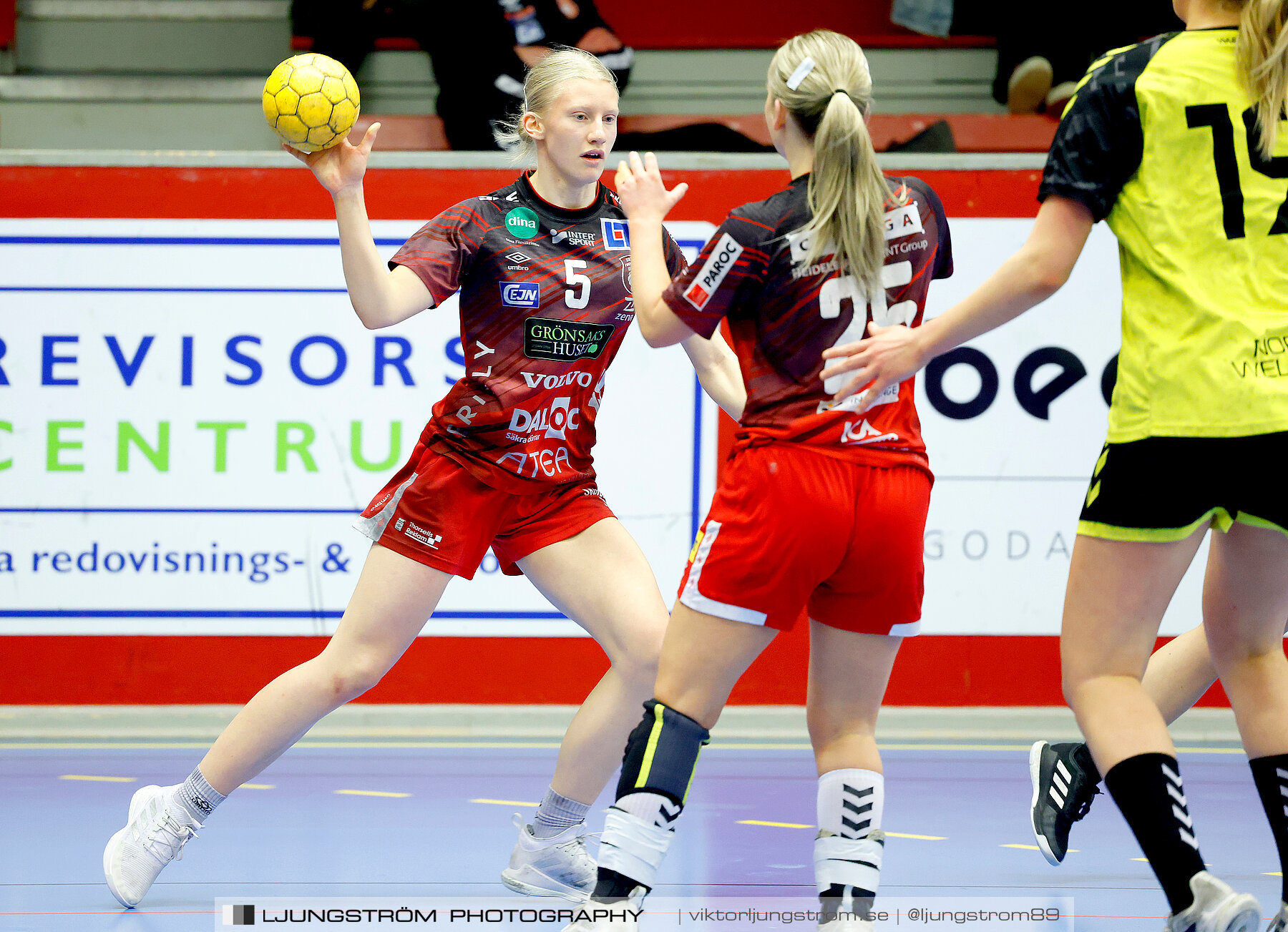 USM F18 Steg 4 Skövde HF-Kärra HF 13-23,dam,Skövde Idrottshall,Skövde,Sverige,Ungdoms-SM,Handboll,2024,331950