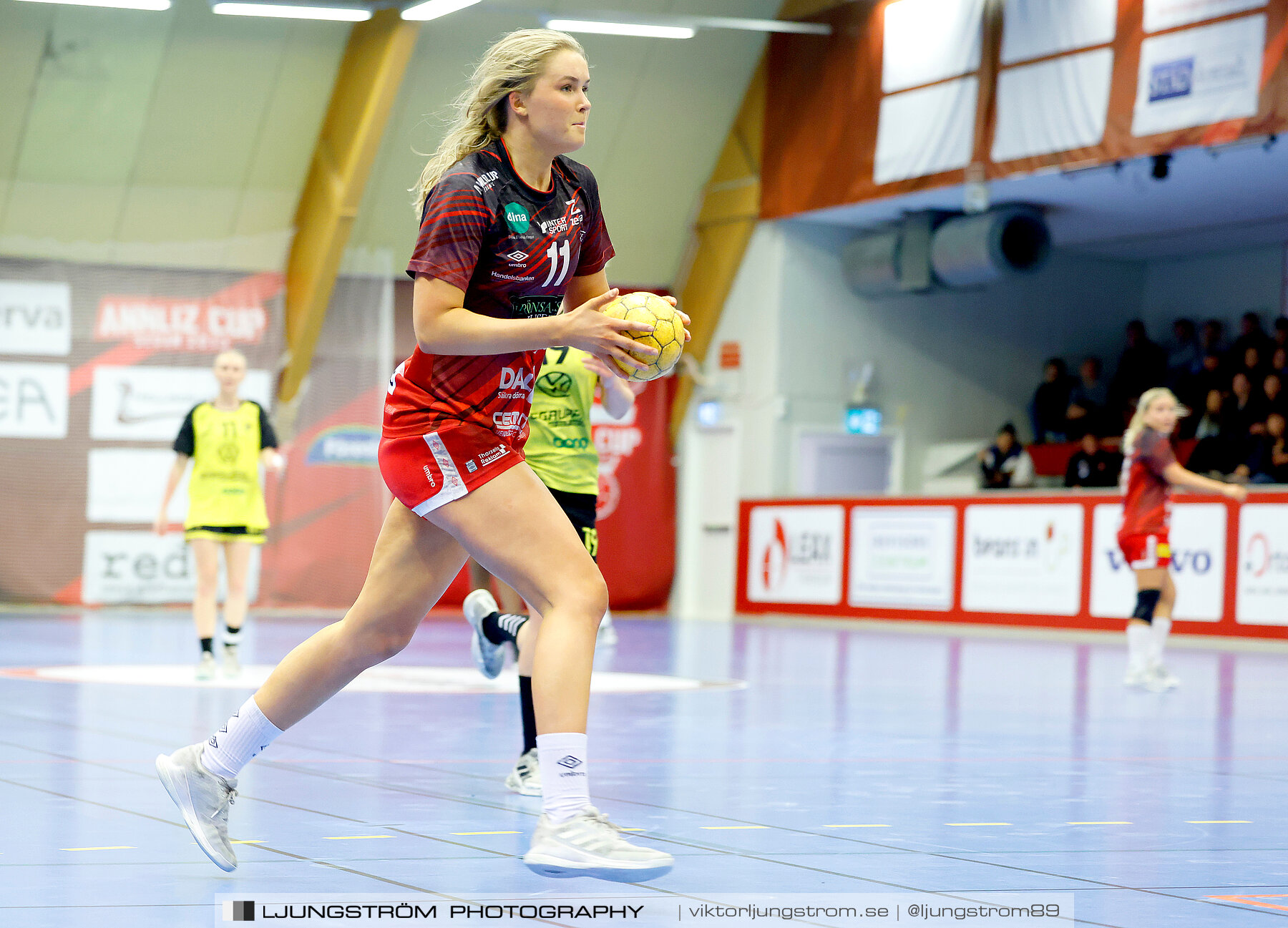 USM F18 Steg 4 Skövde HF-Kärra HF 13-23,dam,Skövde Idrottshall,Skövde,Sverige,Ungdoms-SM,Handboll,2024,332012