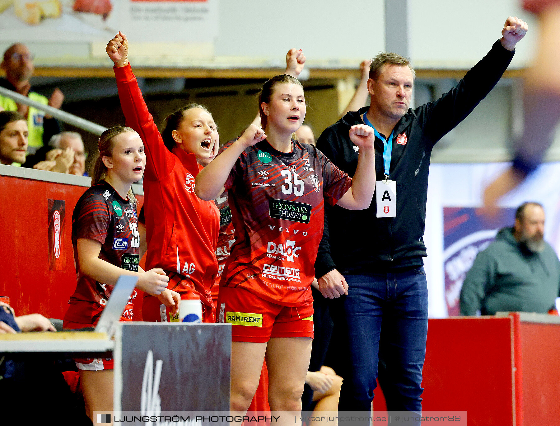 USM F18 Steg 4 Skövde HF-Kärra HF 13-23,dam,Skövde Idrottshall,Skövde,Sverige,Ungdoms-SM,Handboll,2024,332023