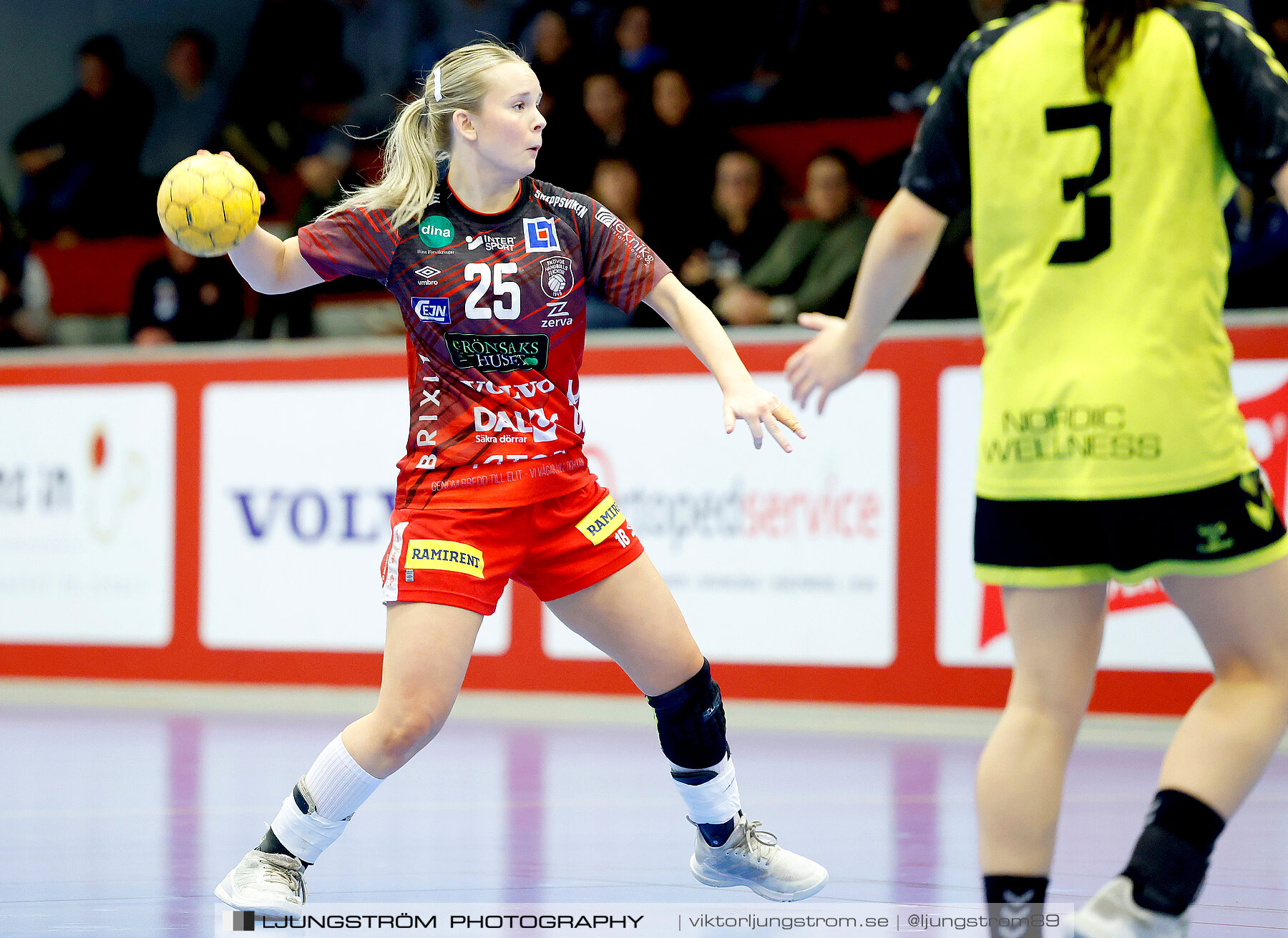USM F18 Steg 4 Skövde HF-Kärra HF 13-23,dam,Skövde Idrottshall,Skövde,Sverige,Ungdoms-SM,Handboll,2024,332044