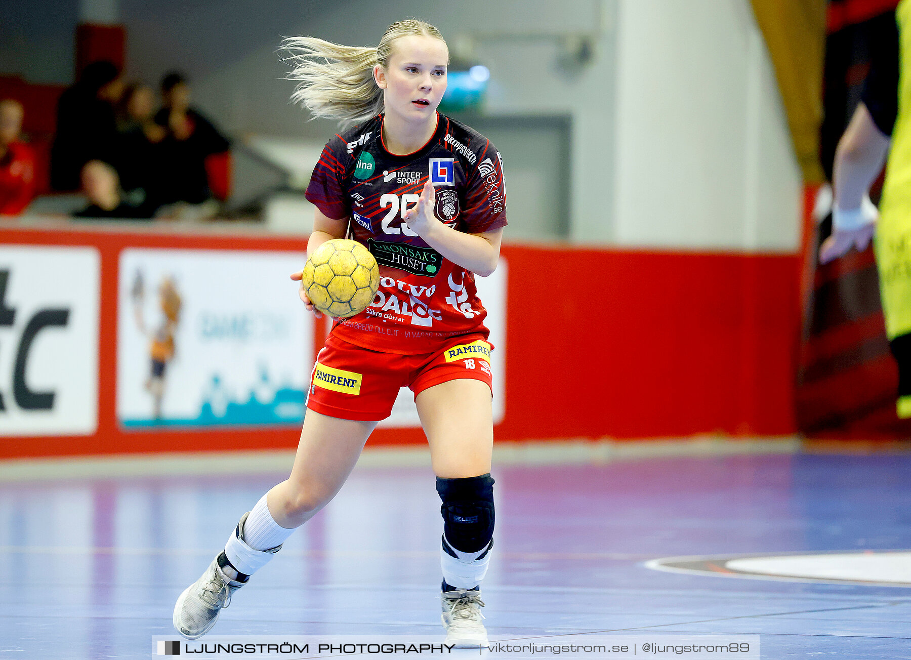 USM F18 Steg 4 Skövde HF-Kärra HF 13-23,dam,Skövde Idrottshall,Skövde,Sverige,Ungdoms-SM,Handboll,2024,332097