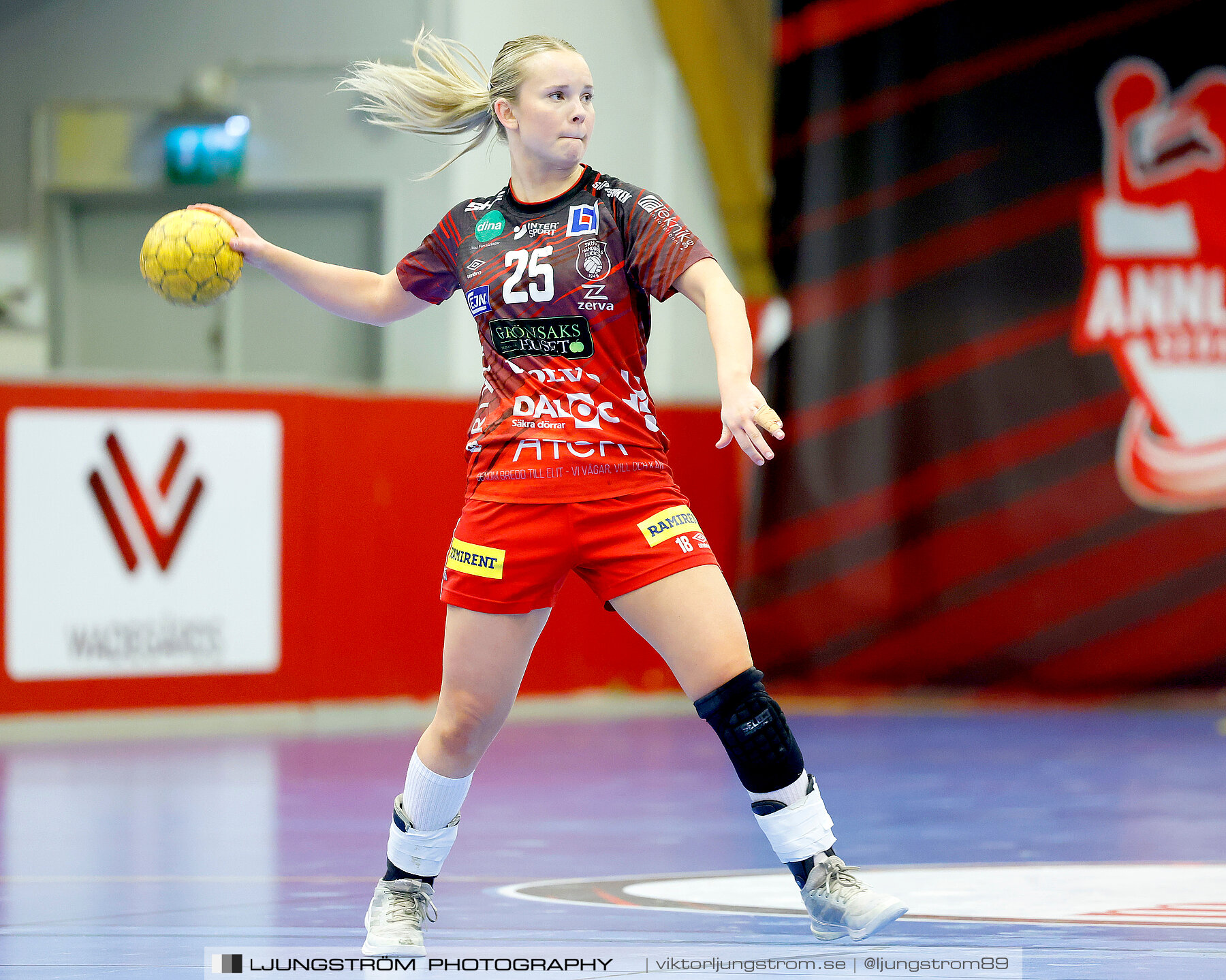 USM F18 Steg 4 Skövde HF-Kärra HF 13-23,dam,Skövde Idrottshall,Skövde,Sverige,Ungdoms-SM,Handboll,2024,332115