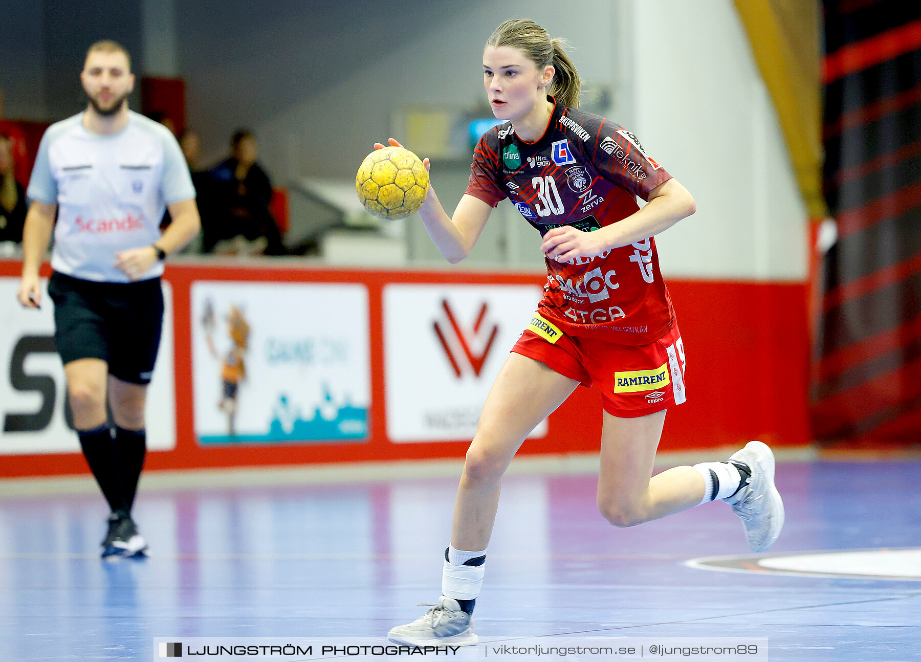 USM F18 Steg 4 Skövde HF-Kärra HF 13-23,dam,Skövde Idrottshall,Skövde,Sverige,Ungdoms-SM,Handboll,2024,332132