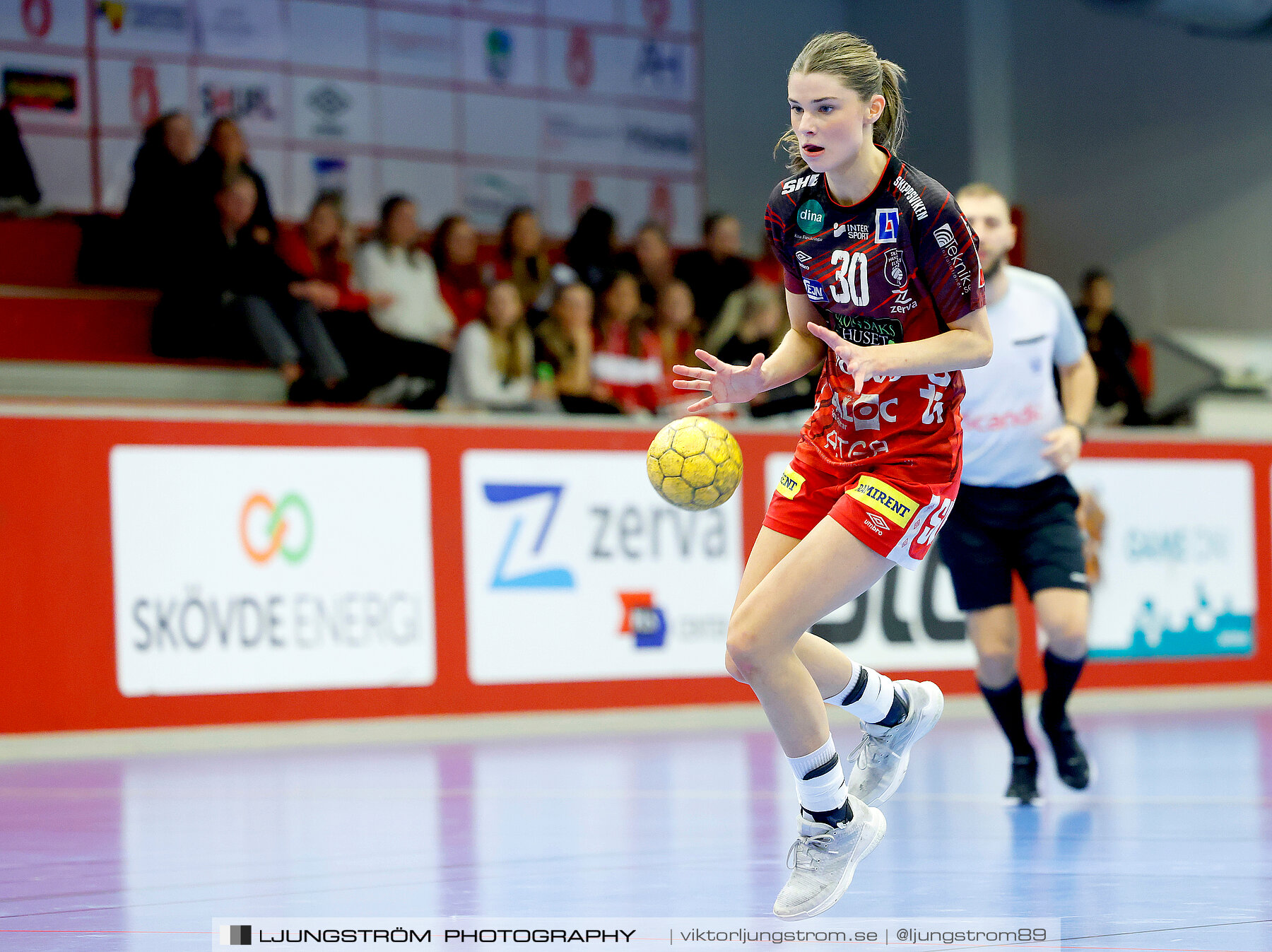 USM F18 Steg 4 Skövde HF-Kärra HF 13-23,dam,Skövde Idrottshall,Skövde,Sverige,Ungdoms-SM,Handboll,2024,332133