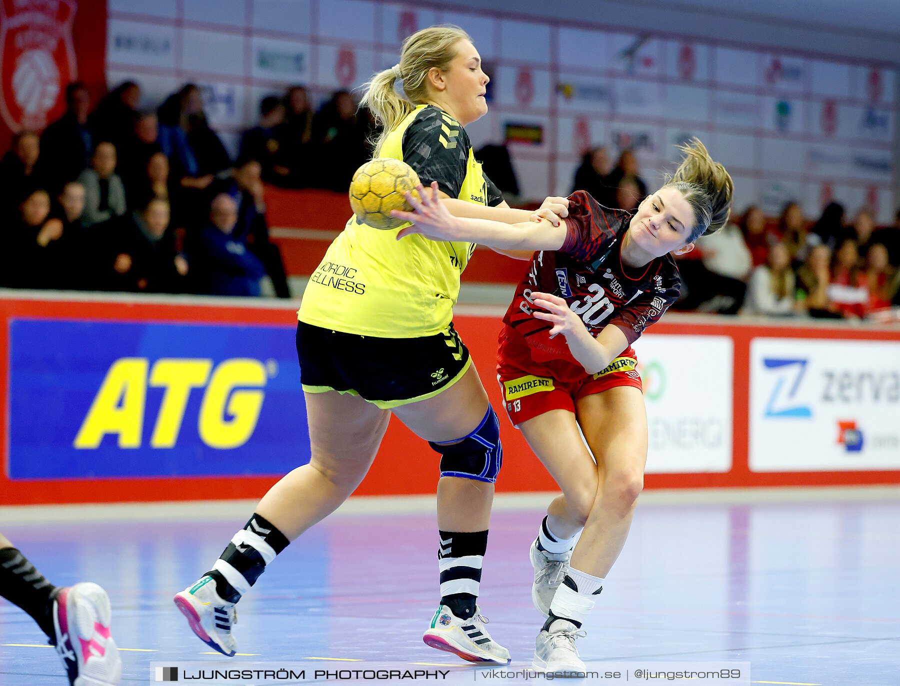 USM F18 Steg 4 Skövde HF-Kärra HF 13-23,dam,Skövde Idrottshall,Skövde,Sverige,Ungdoms-SM,Handboll,2024,332134