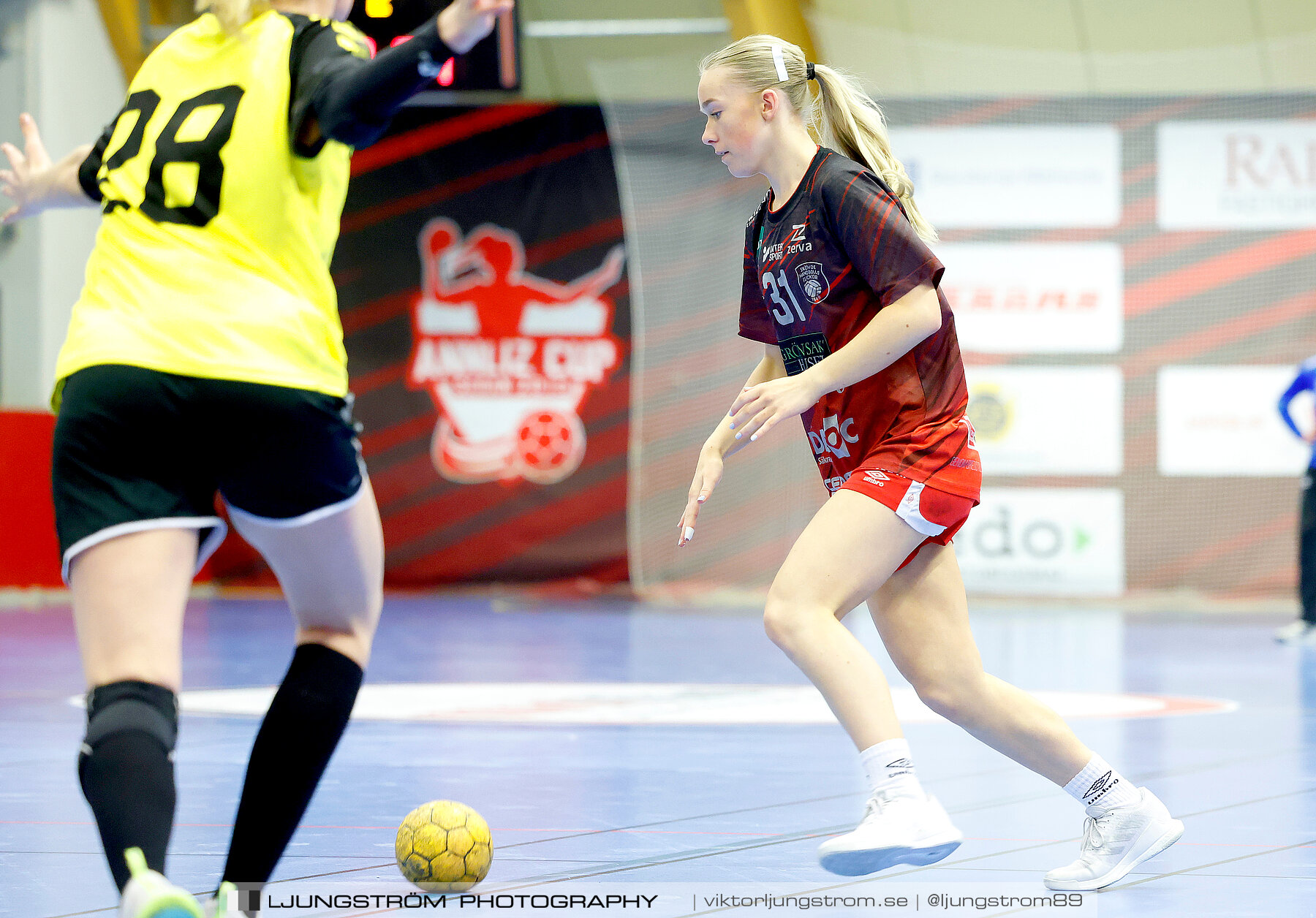 USM F18 Steg 4 Skövde HF-Kärra HF 13-23,dam,Skövde Idrottshall,Skövde,Sverige,Ungdoms-SM,Handboll,2024,332137