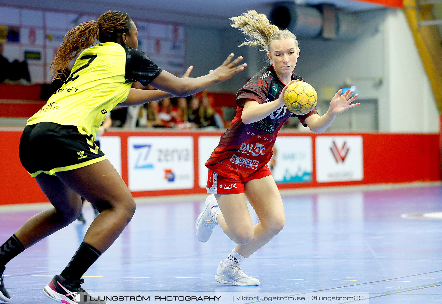 USM F18 Steg 4 Skövde HF-Kärra HF 13-23,dam,Skövde Idrottshall,Skövde,Sverige,Ungdoms-SM,Handboll,2024,332157