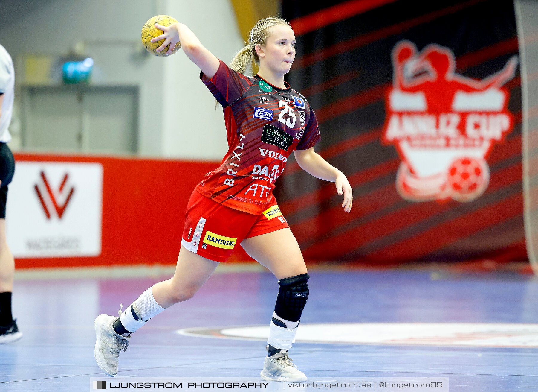 USM F18 Steg 4 Skövde HF-Kärra HF 13-23,dam,Skövde Idrottshall,Skövde,Sverige,Ungdoms-SM,Handboll,2024,332206