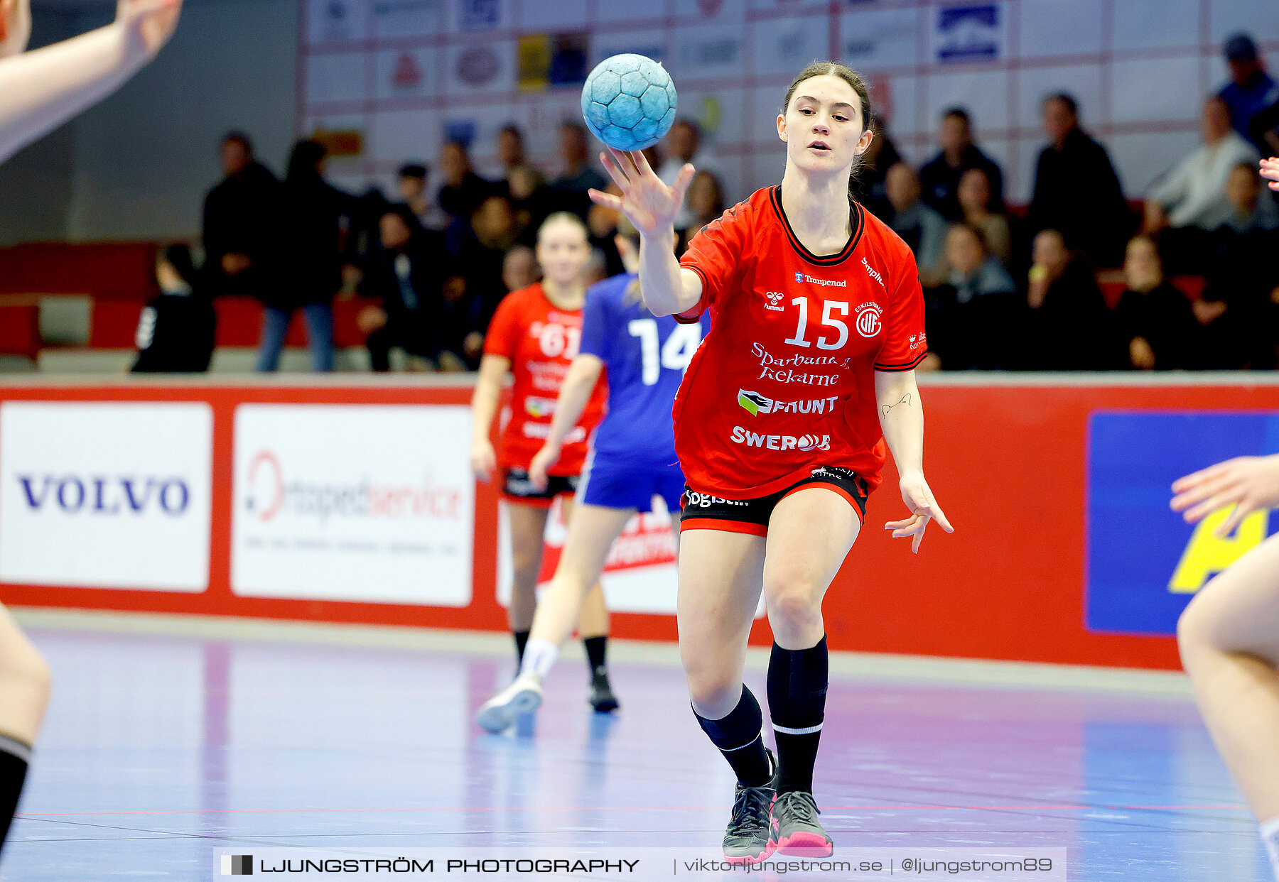 USM F18 Steg 4 Eskilstuna Guif IF-Huddinge HK 18-22,dam,Skövde Idrottshall,Skövde,Sverige,Ungdoms-SM,Handboll,2024,332301