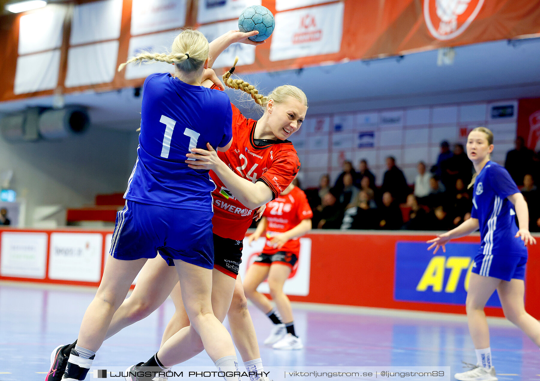 USM F18 Steg 4 Eskilstuna Guif IF-Huddinge HK 18-22,dam,Skövde Idrottshall,Skövde,Sverige,Ungdoms-SM,Handboll,2024,332305