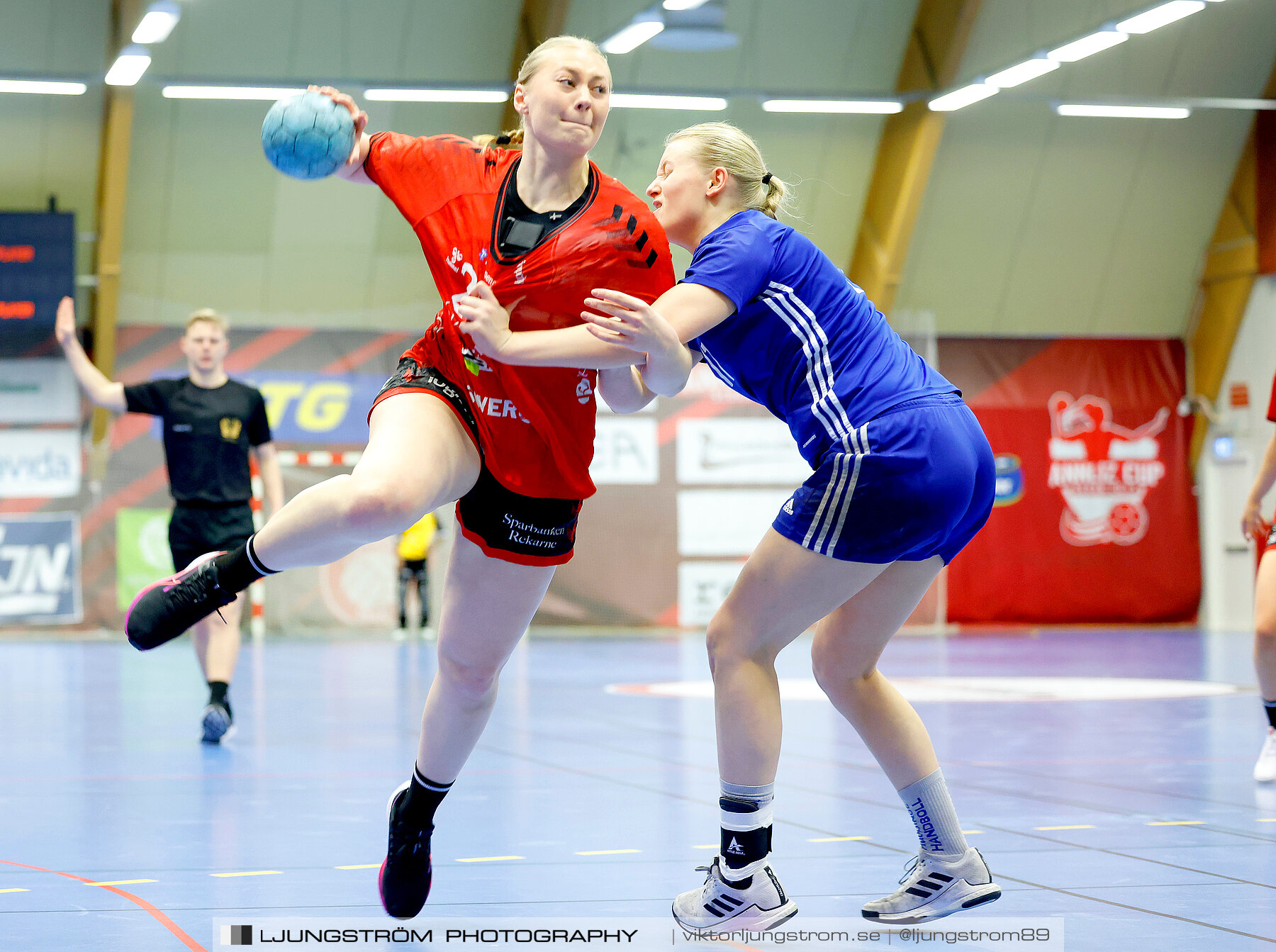 USM F18 Steg 4 Eskilstuna Guif IF-Huddinge HK 18-22,dam,Skövde Idrottshall,Skövde,Sverige,Ungdoms-SM,Handboll,2024,332310