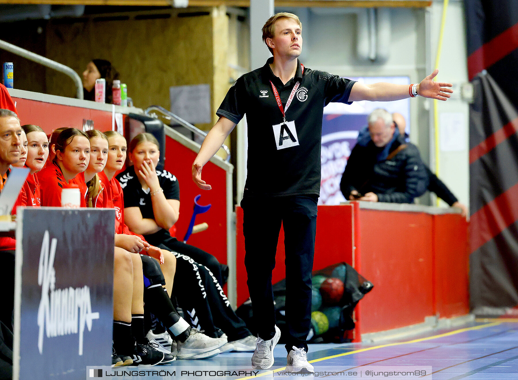 USM F18 Steg 4 Eskilstuna Guif IF-Huddinge HK 18-22,dam,Skövde Idrottshall,Skövde,Sverige,Ungdoms-SM,Handboll,2024,332316