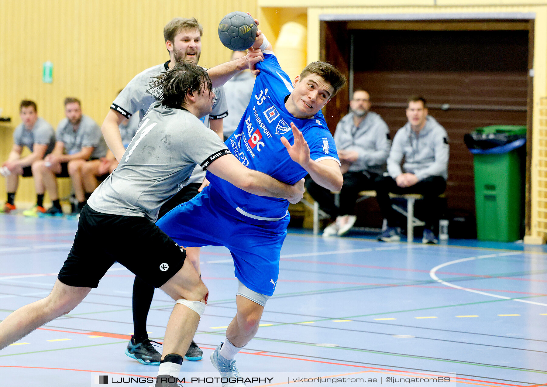 HK Skövde-HK Lidköping 38-27,herr,Arena Skövde,Skövde,Sverige,Handboll,,2024,332377