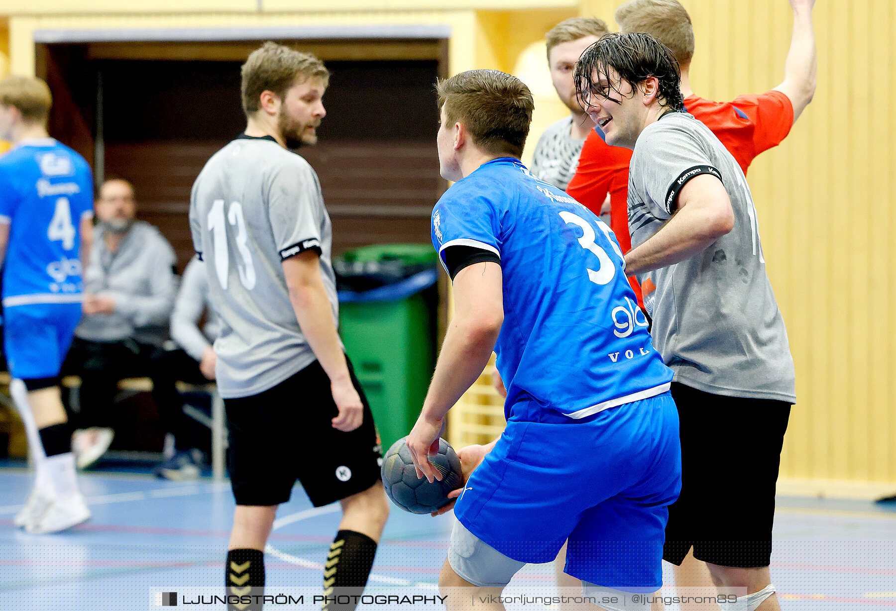 HK Skövde-HK Lidköping 38-27,herr,Arena Skövde,Skövde,Sverige,Handboll,,2024,332378