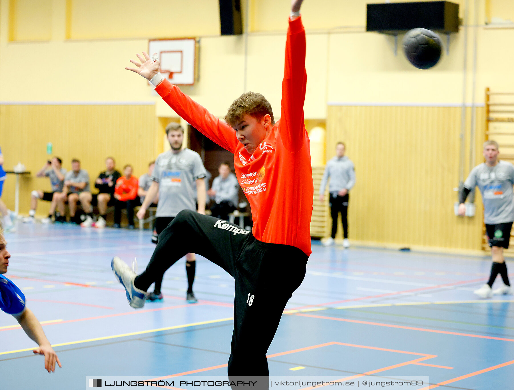 HK Skövde-HK Lidköping 38-27,herr,Arena Skövde,Skövde,Sverige,Handboll,,2024,332407