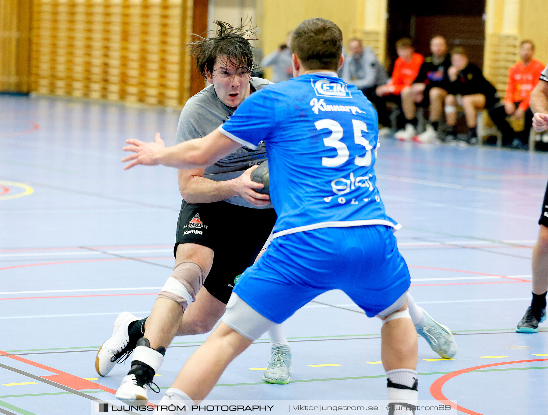HK Skövde-HK Lidköping 38-27,herr,Arena Skövde,Skövde,Sverige,Handboll,,2024,332505