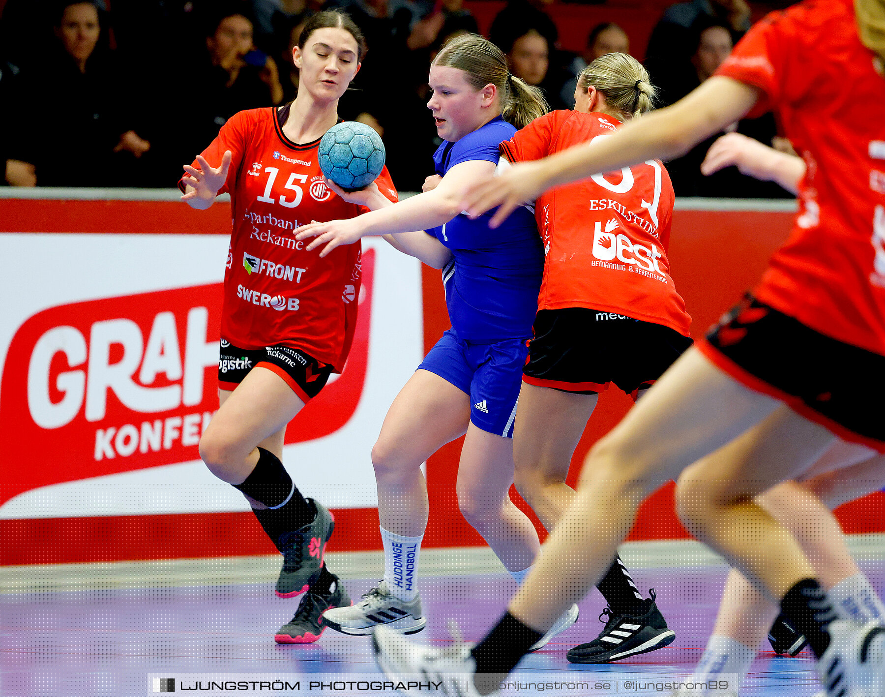 USM F18 Steg 4 Eskilstuna Guif IF-Huddinge HK 18-22,dam,Skövde Idrottshall,Skövde,Sverige,Ungdoms-SM,Handboll,2024,332580