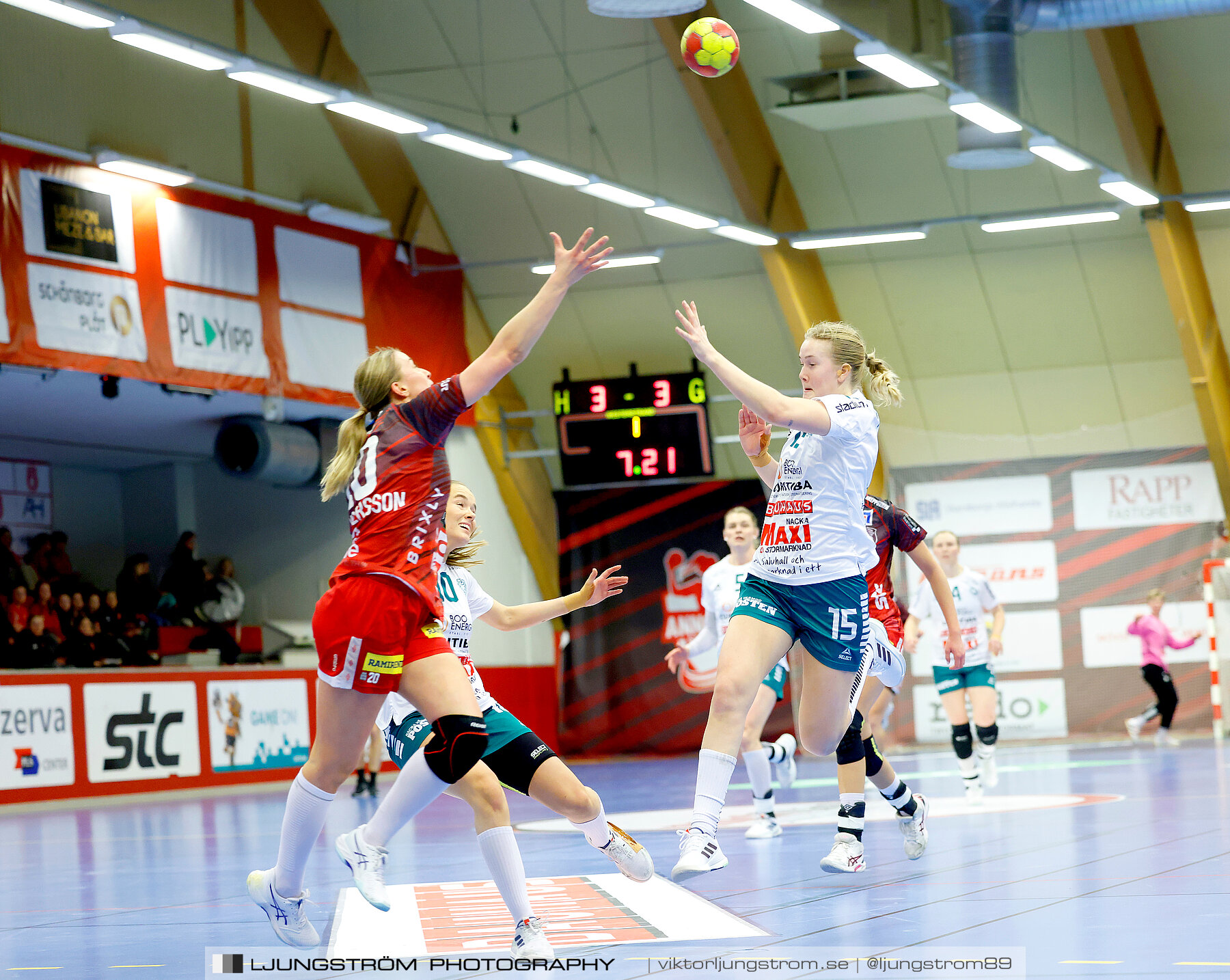Skövde HF-Skuru IK 28-32,dam,Skövde Idrottshall,Skövde,Sverige,Handboll,,2024,332820