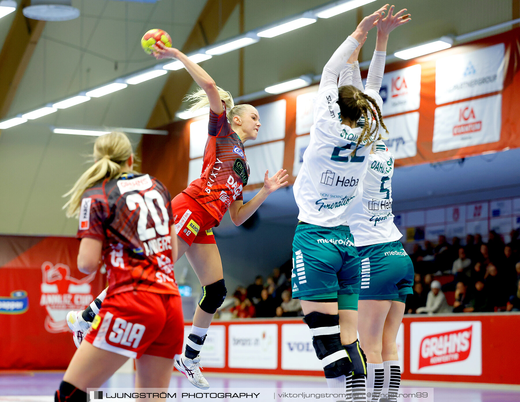 Skövde HF-Skuru IK 28-32,dam,Skövde Idrottshall,Skövde,Sverige,Handboll,,2024,332869