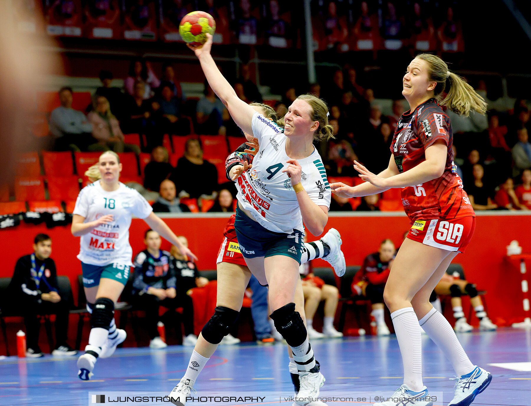 Skövde HF-Skuru IK 28-32,dam,Skövde Idrottshall,Skövde,Sverige,Handboll,,2024,333025