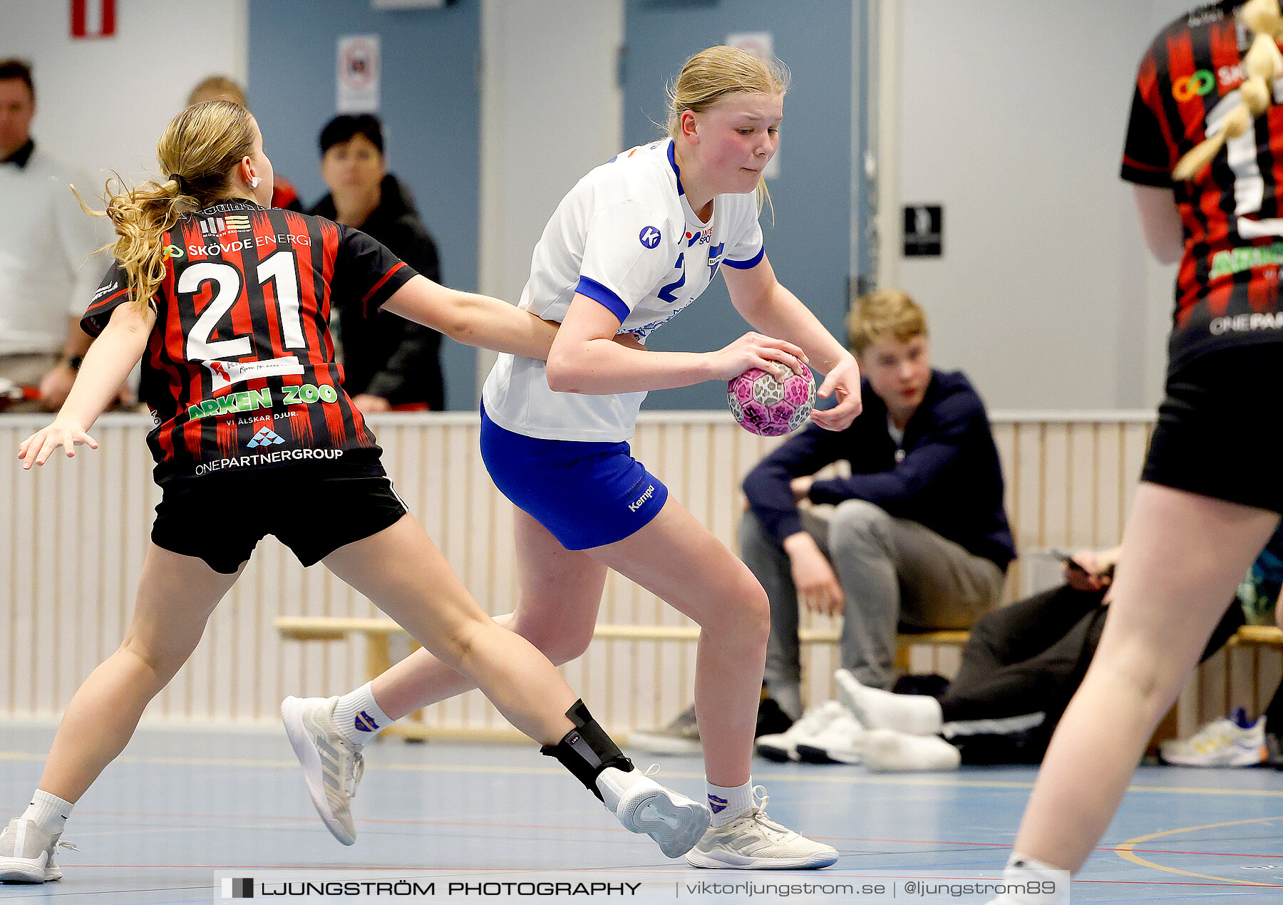 USM F14 Steg 4A HK Country-IK Baltichov Vit 13-23,dam,Kavelbro Arena,Skövde,Sverige,Ungdoms-SM,Handboll,2024,333970