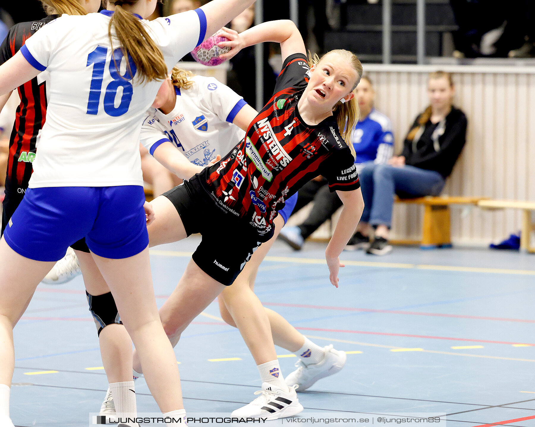 USM F14 Steg 4A HK Country-IK Baltichov Vit 13-23,dam,Kavelbro Arena,Skövde,Sverige,Ungdoms-SM,Handboll,2024,334000