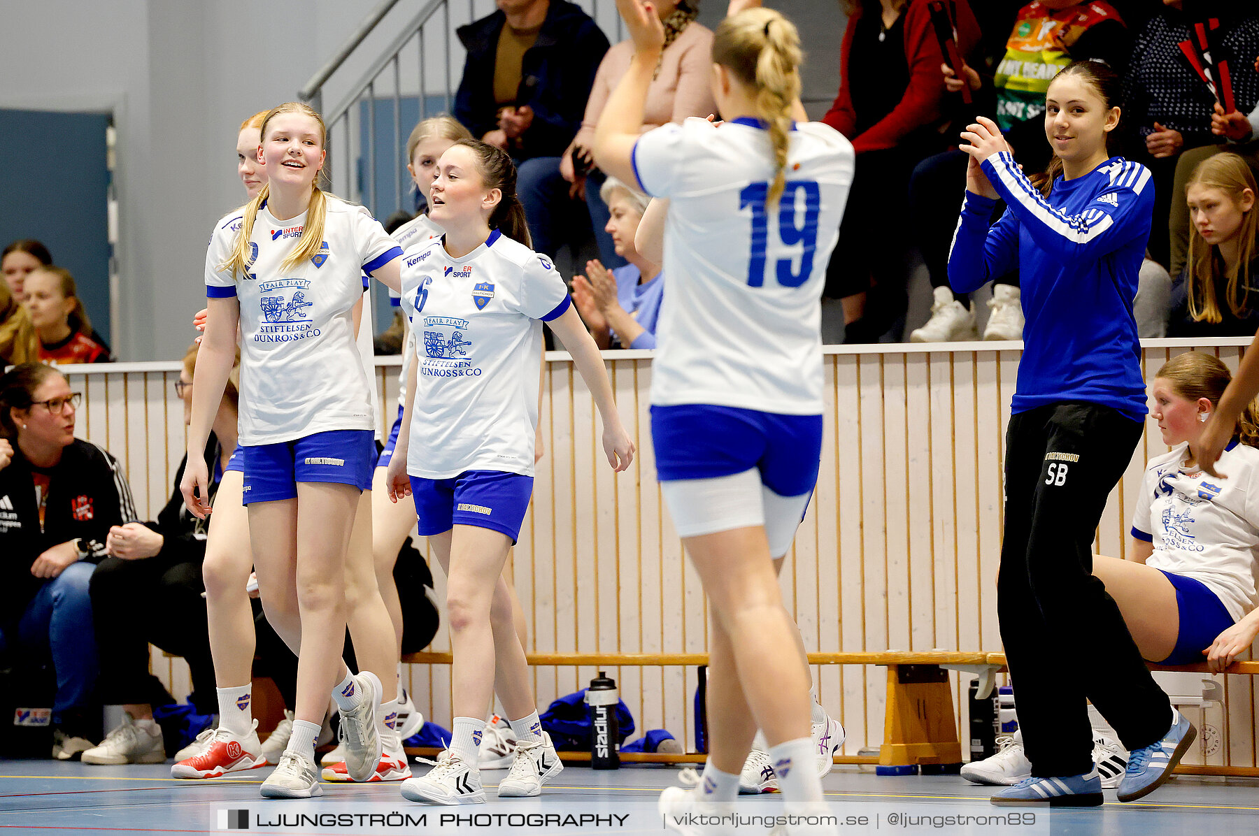 USM F14 Steg 4A HK Country-IK Baltichov Vit 13-23,dam,Kavelbro Arena,Skövde,Sverige,Ungdoms-SM,Handboll,2024,334049