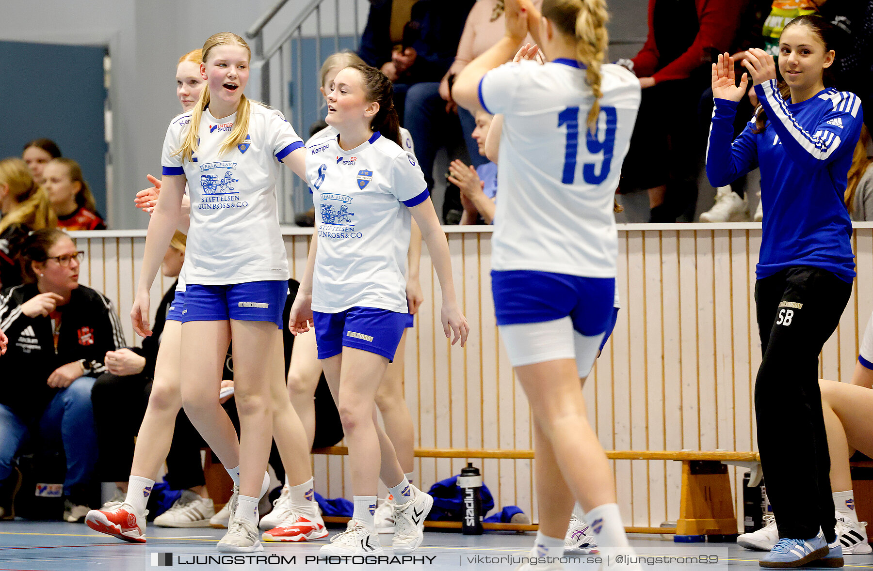 USM F14 Steg 4A HK Country-IK Baltichov Vit 13-23,dam,Kavelbro Arena,Skövde,Sverige,Ungdoms-SM,Handboll,2024,334050