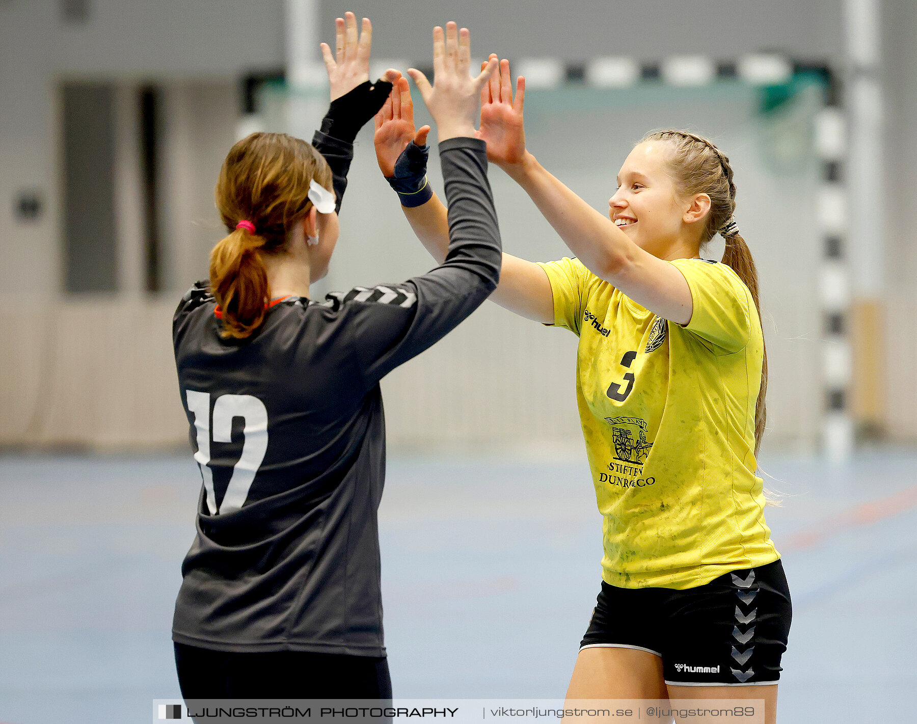 USM F14 Steg 4A IK Bolton-Täby HBK 15-32,dam,Kavelbro Arena,Skövde,Sverige,Ungdoms-SM,Handboll,2024,334097