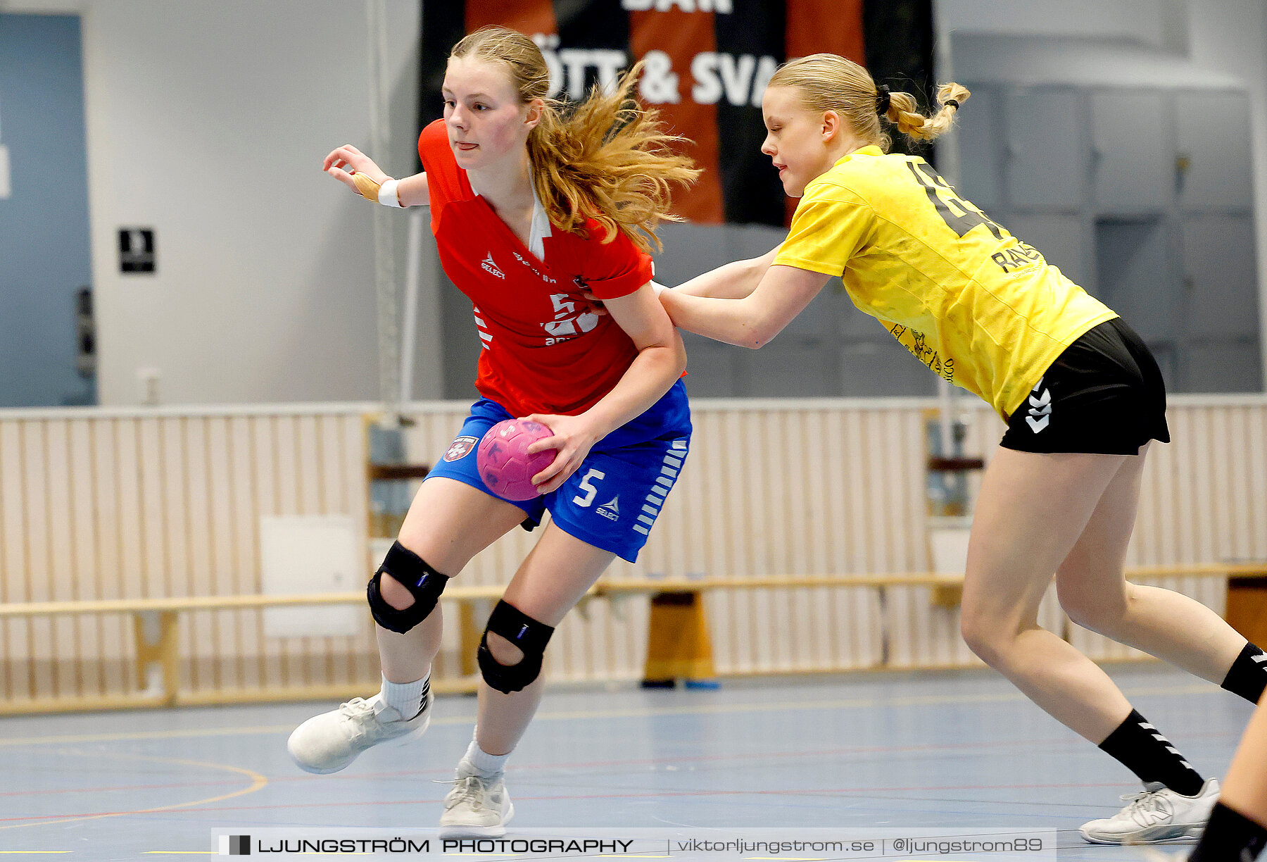 USM F14 Steg 4A IK Bolton-Täby HBK 15-32,dam,Kavelbro Arena,Skövde,Sverige,Ungdoms-SM,Handboll,2024,334111