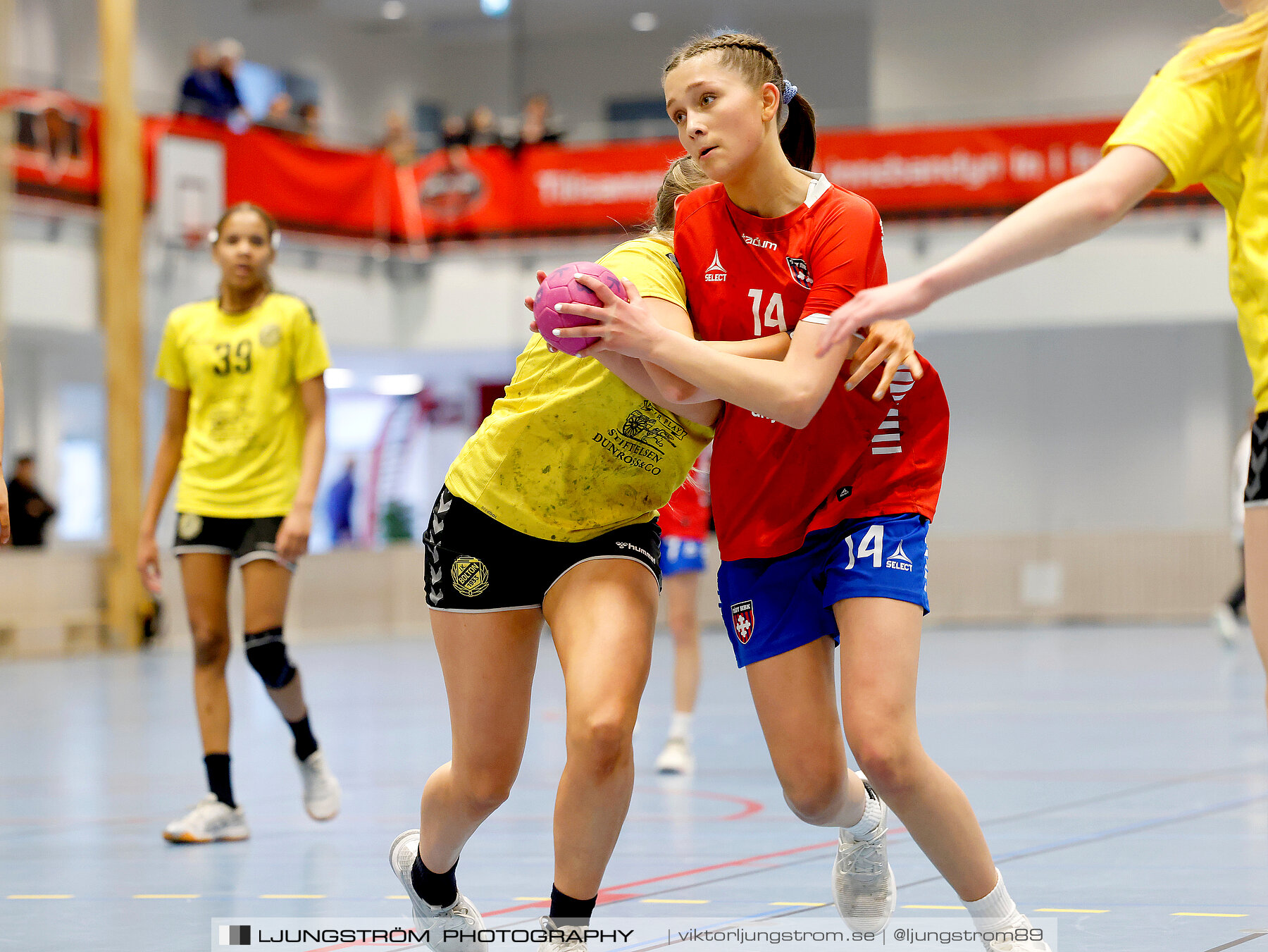 USM F14 Steg 4A IK Bolton-Täby HBK 15-32,dam,Kavelbro Arena,Skövde,Sverige,Ungdoms-SM,Handboll,2024,334147