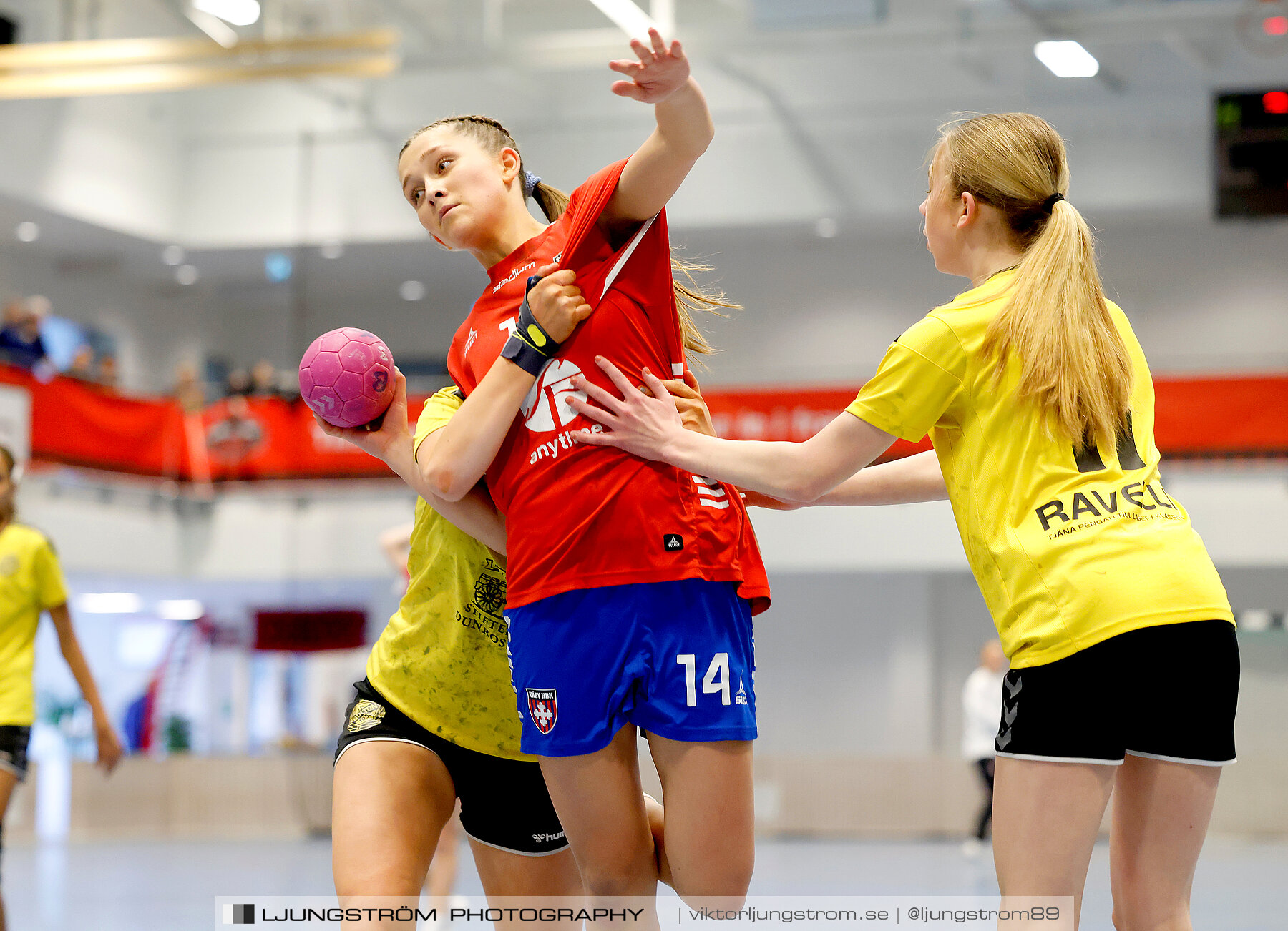 USM F14 Steg 4A IK Bolton-Täby HBK 15-32,dam,Kavelbro Arena,Skövde,Sverige,Ungdoms-SM,Handboll,2024,334148