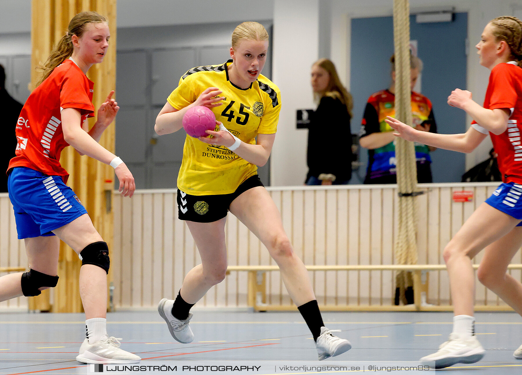 USM F14 Steg 4A IK Bolton-Täby HBK 15-32,dam,Kavelbro Arena,Skövde,Sverige,Ungdoms-SM,Handboll,2024,334179
