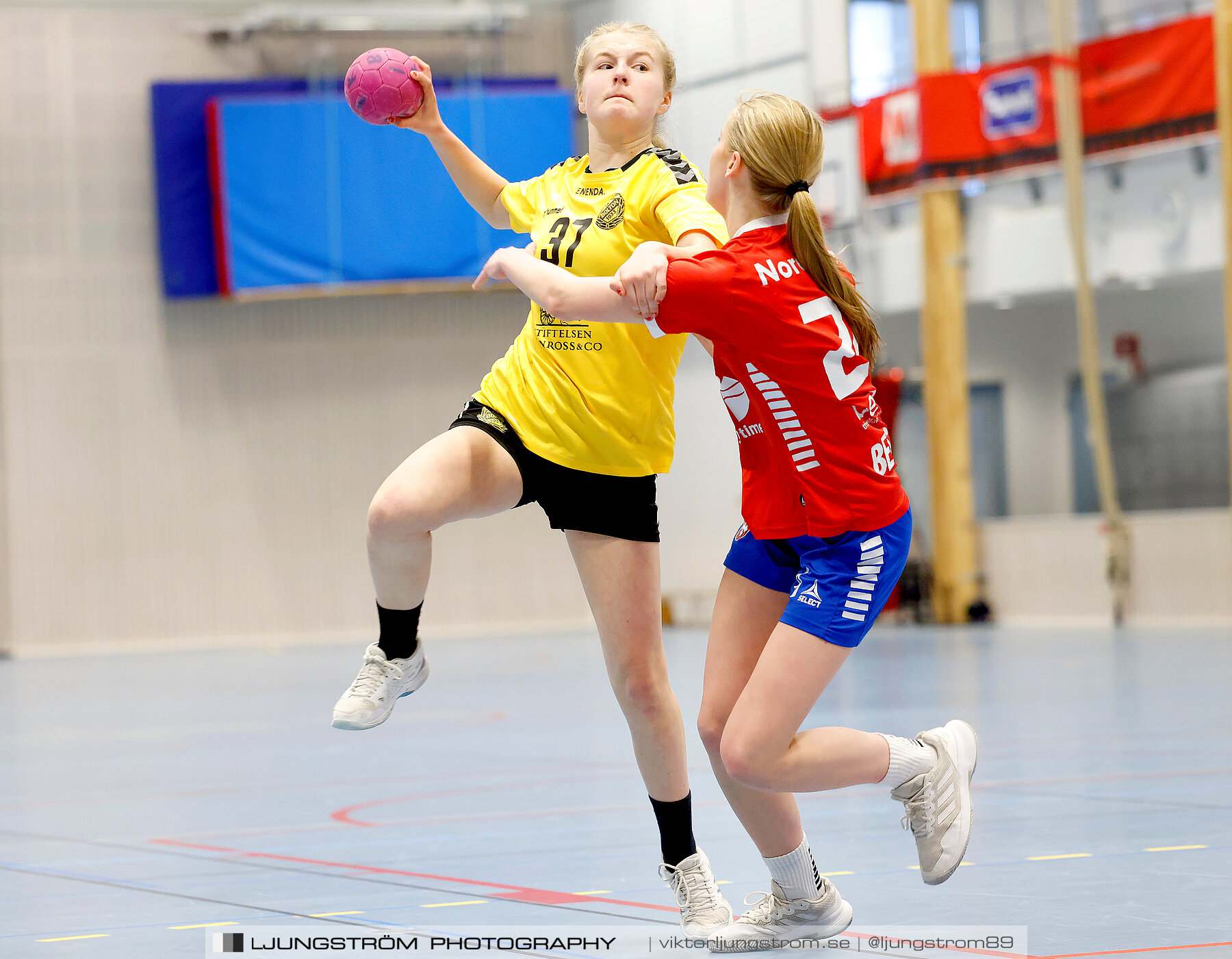 USM F14 Steg 4A IK Bolton-Täby HBK 15-32,dam,Kavelbro Arena,Skövde,Sverige,Ungdoms-SM,Handboll,2024,334187