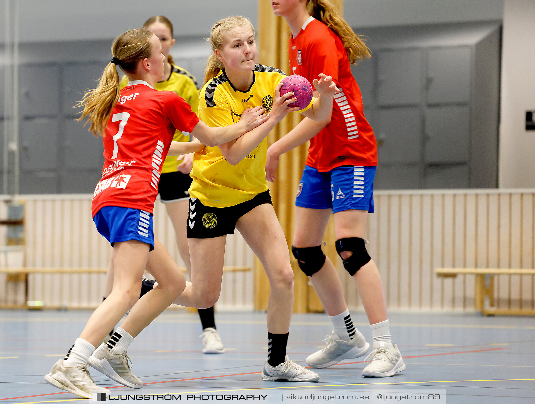 USM F14 Steg 4A IK Bolton-Täby HBK 15-32,dam,Kavelbro Arena,Skövde,Sverige,Ungdoms-SM,Handboll,2024,334189