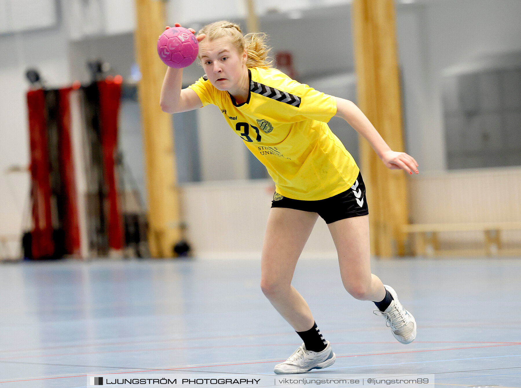 USM F14 Steg 4A IK Bolton-Täby HBK 15-32,dam,Kavelbro Arena,Skövde,Sverige,Ungdoms-SM,Handboll,2024,334199