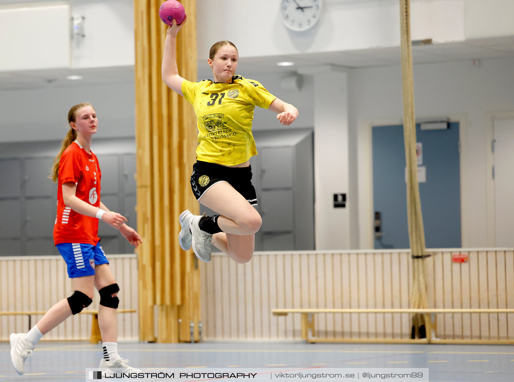 USM F14 Steg 4A IK Bolton-Täby HBK 15-32,dam,Kavelbro Arena,Skövde,Sverige,Ungdoms-SM,Handboll,2024,334213