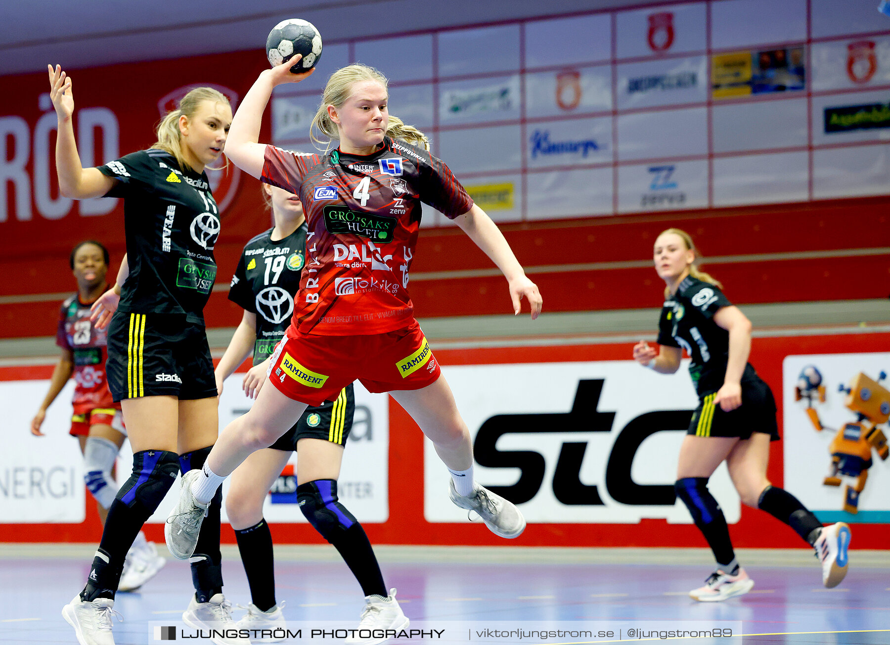Skövde HF F19-IK Sävehof 2 F19 25-24,dam,Skövde Idrottshall,Skövde,Sverige,Handboll,,2024,334231
