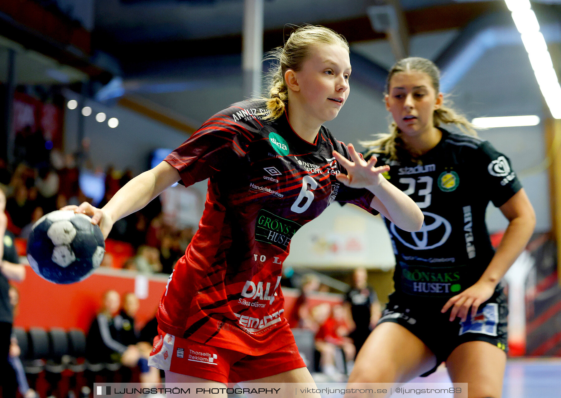 Skövde HF F19-IK Sävehof 2 F19 25-24,dam,Skövde Idrottshall,Skövde,Sverige,Handboll,,2024,334251