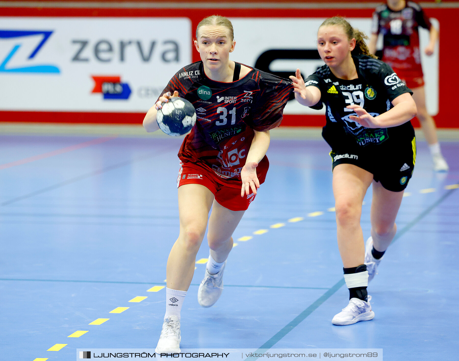 Skövde HF F19-IK Sävehof 2 F19 25-24,dam,Skövde Idrottshall,Skövde,Sverige,Handboll,,2024,334272