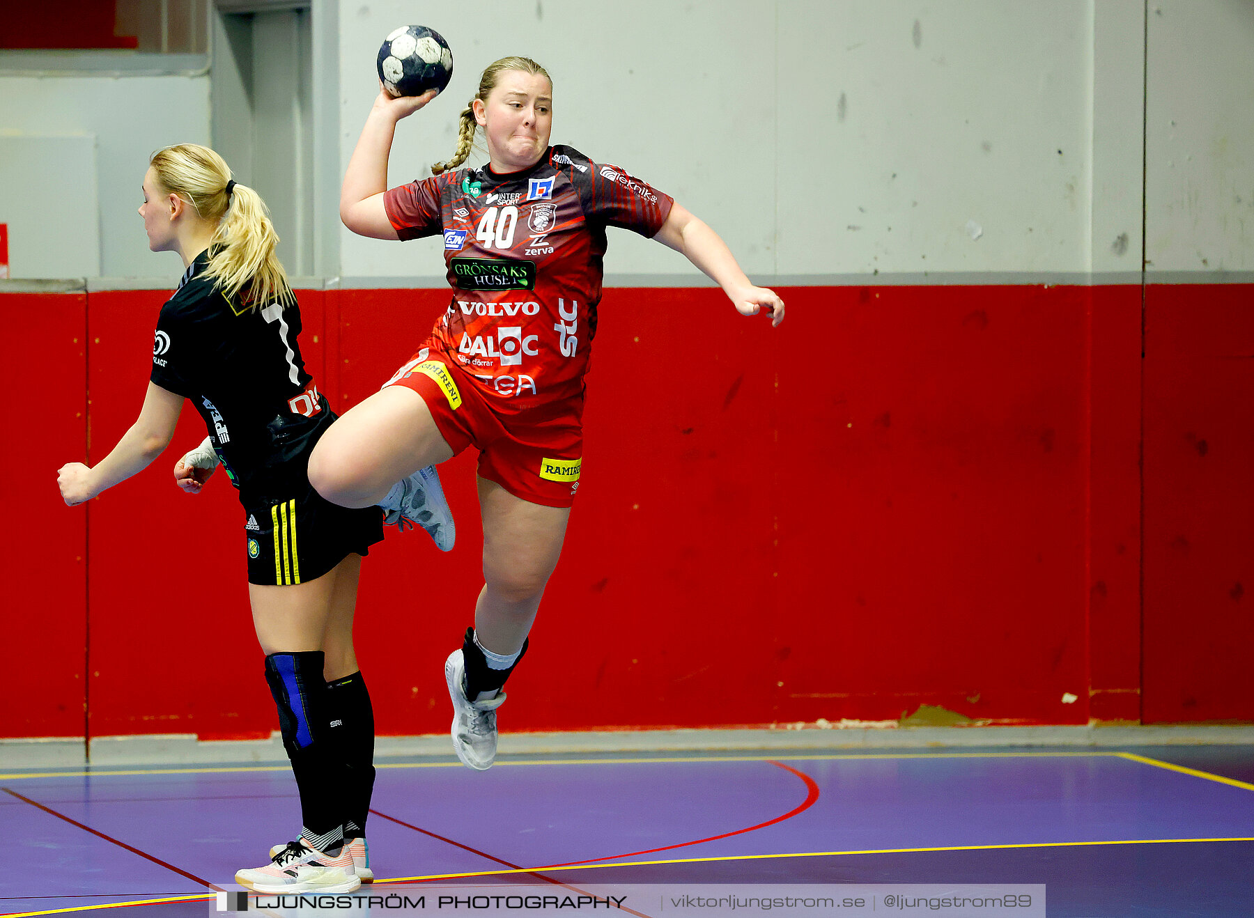 Skövde HF F19-IK Sävehof 2 F19 25-24,dam,Skövde Idrottshall,Skövde,Sverige,Handboll,,2024,334280